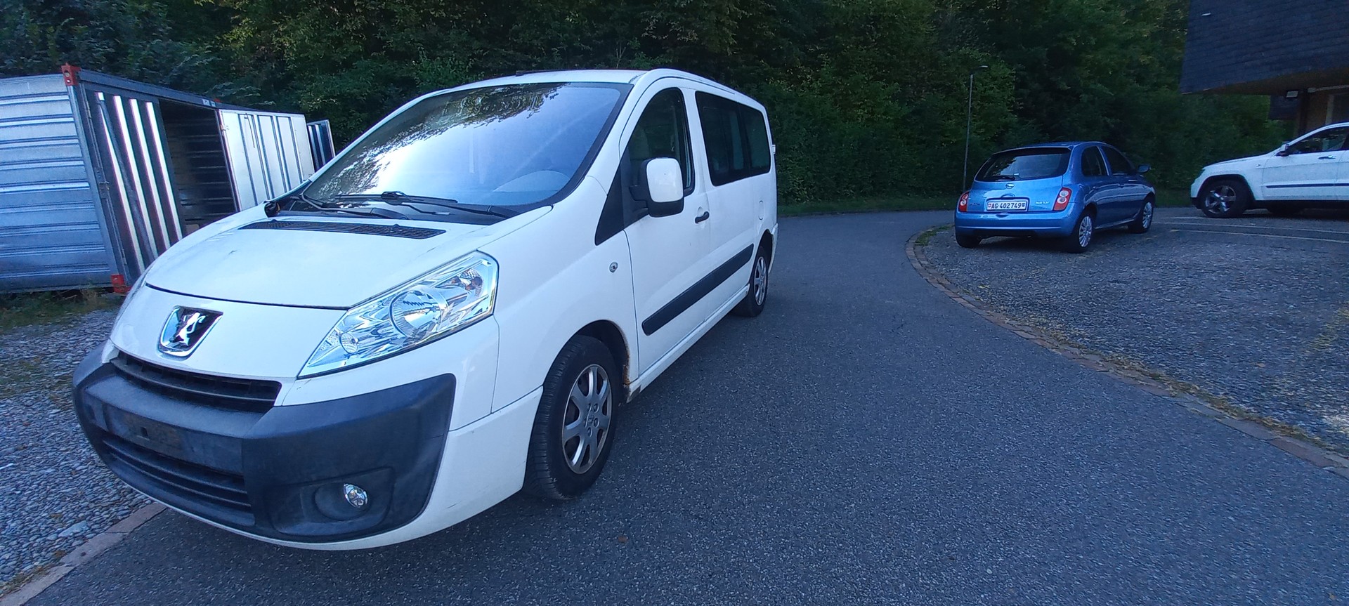 PEUGEOT Expert Tepee 2.0 HDi Confort L2-image-1