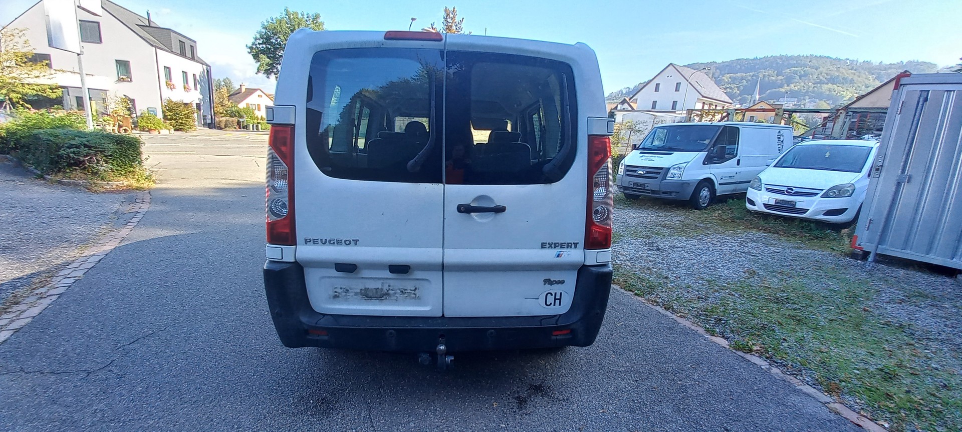 PEUGEOT Expert Tepee 2.0 HDi Confort L2-image-2