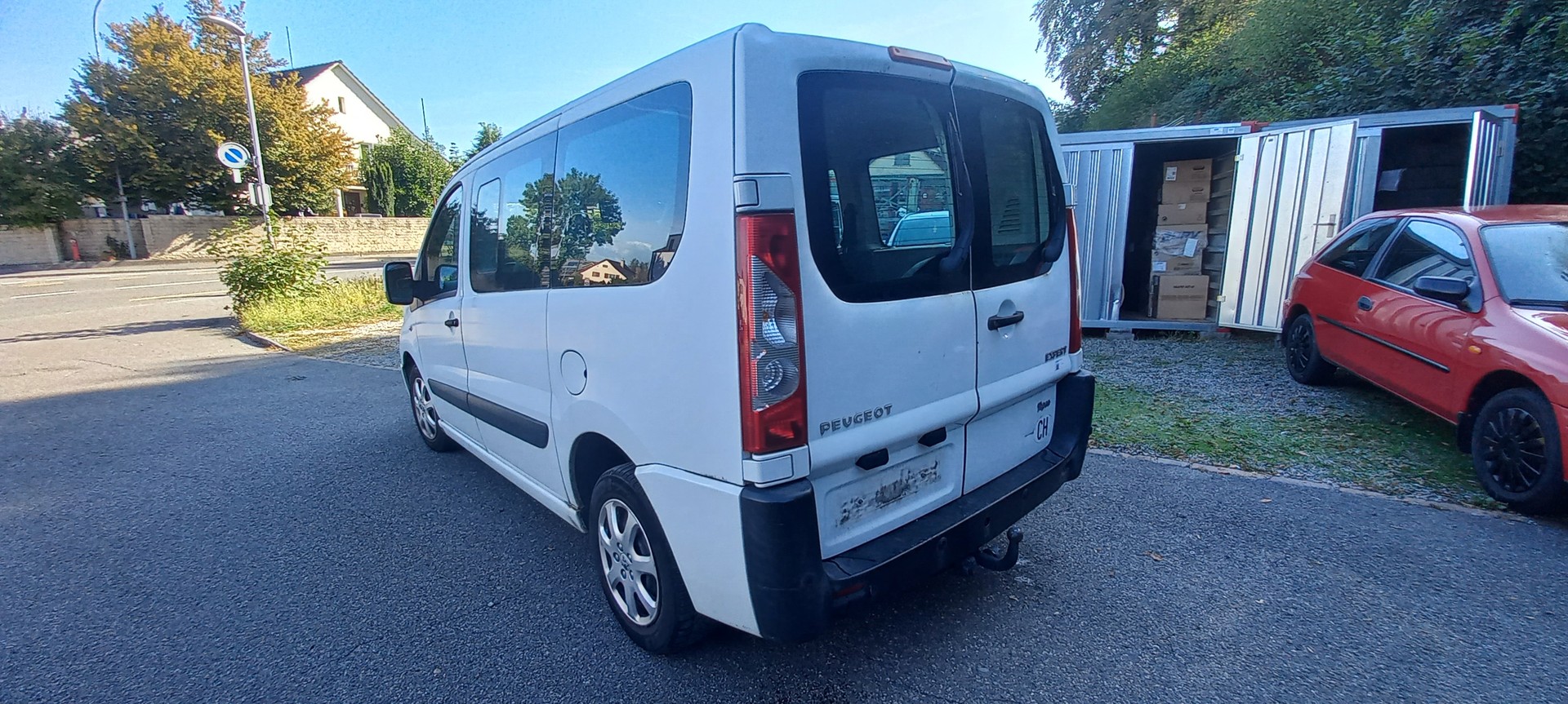 PEUGEOT Expert Tepee 2.0 HDi Confort L2-image-3