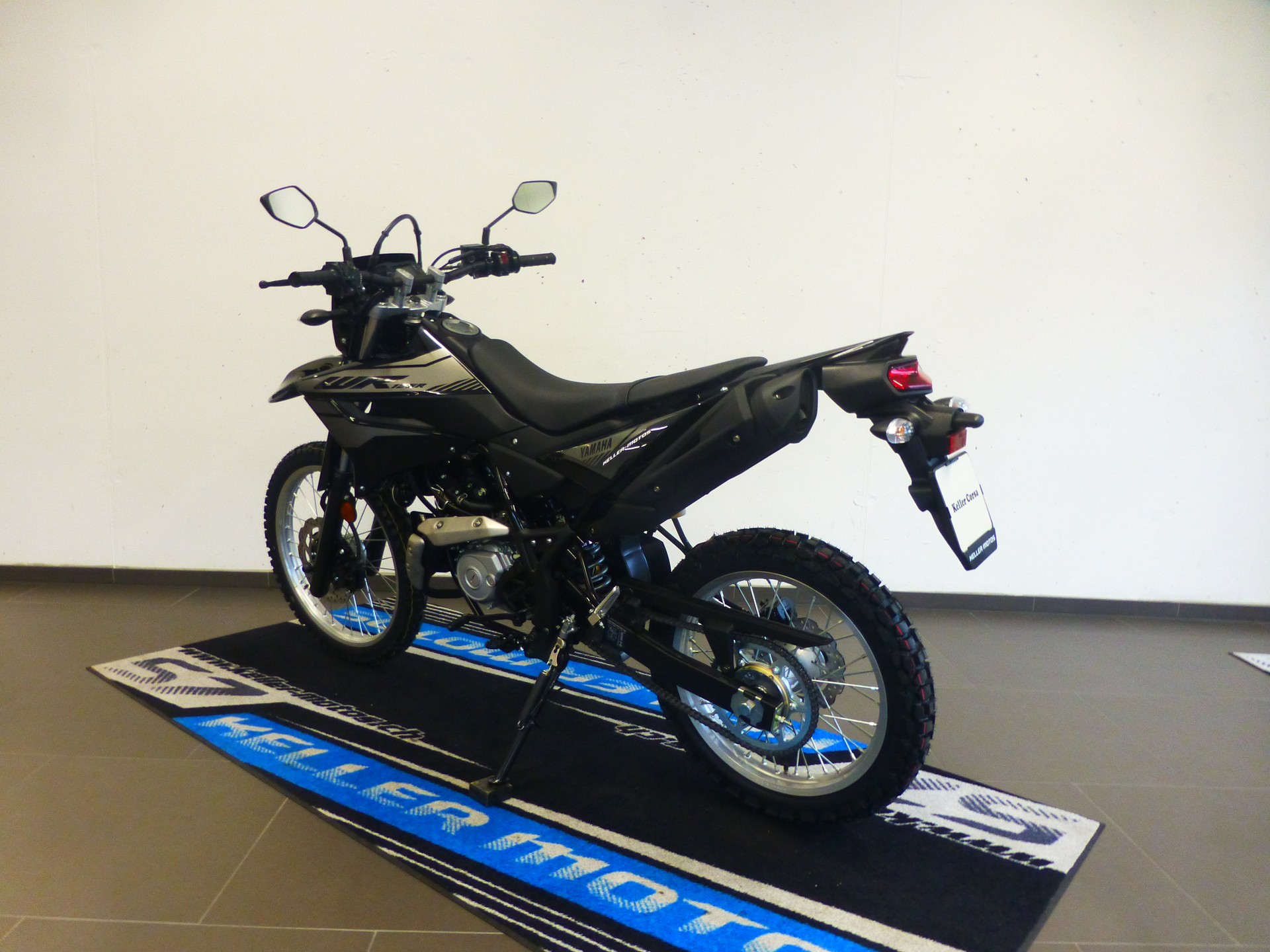 YAMAHA WR 125-showroom-element-2