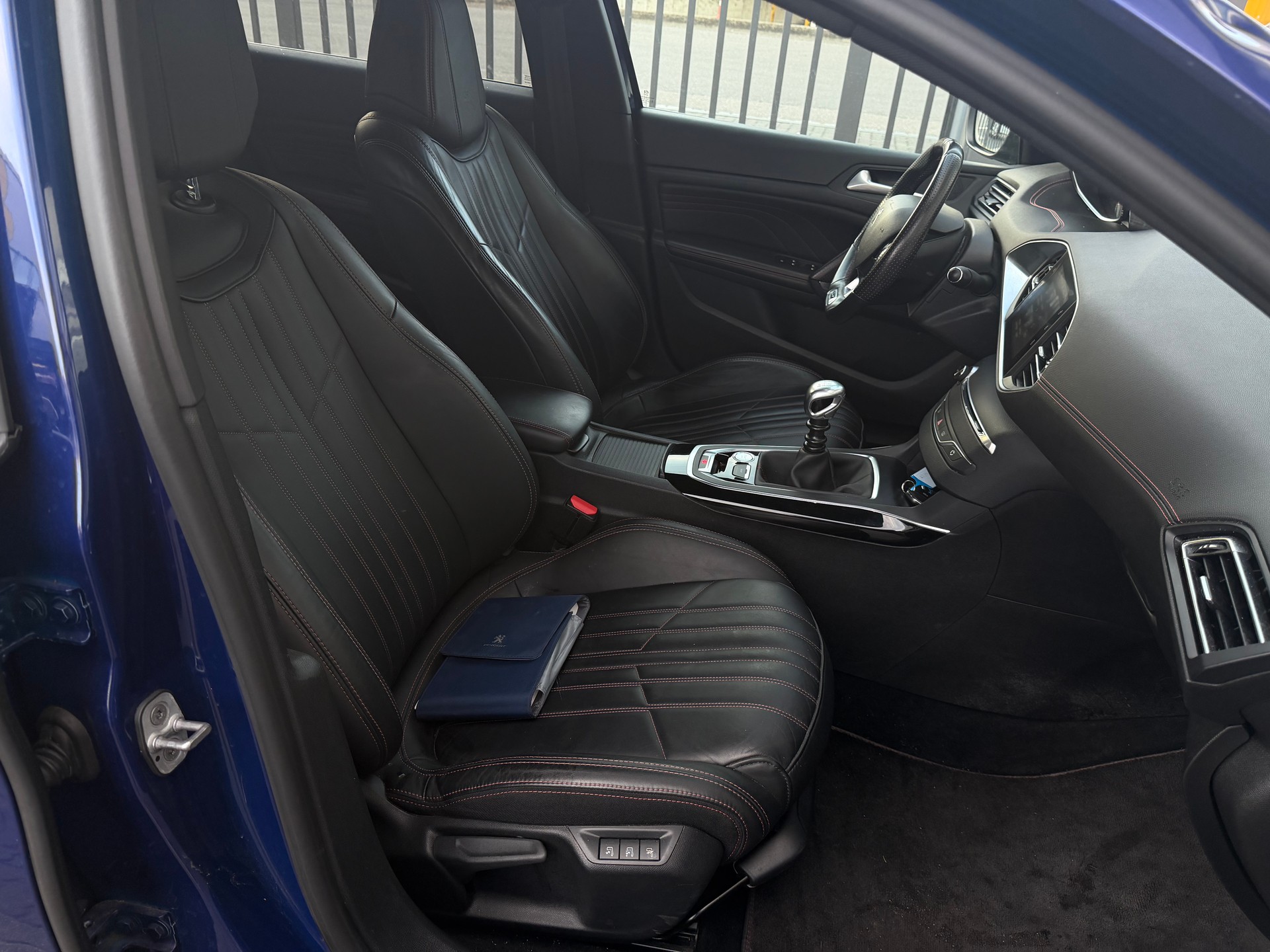 PEUGEOT 308 1.6 e-THP GT-image-13