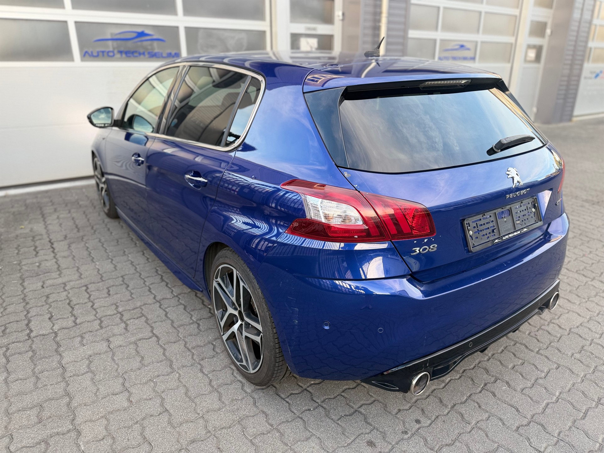 PEUGEOT 308 1.6 e-THP GT-image-4