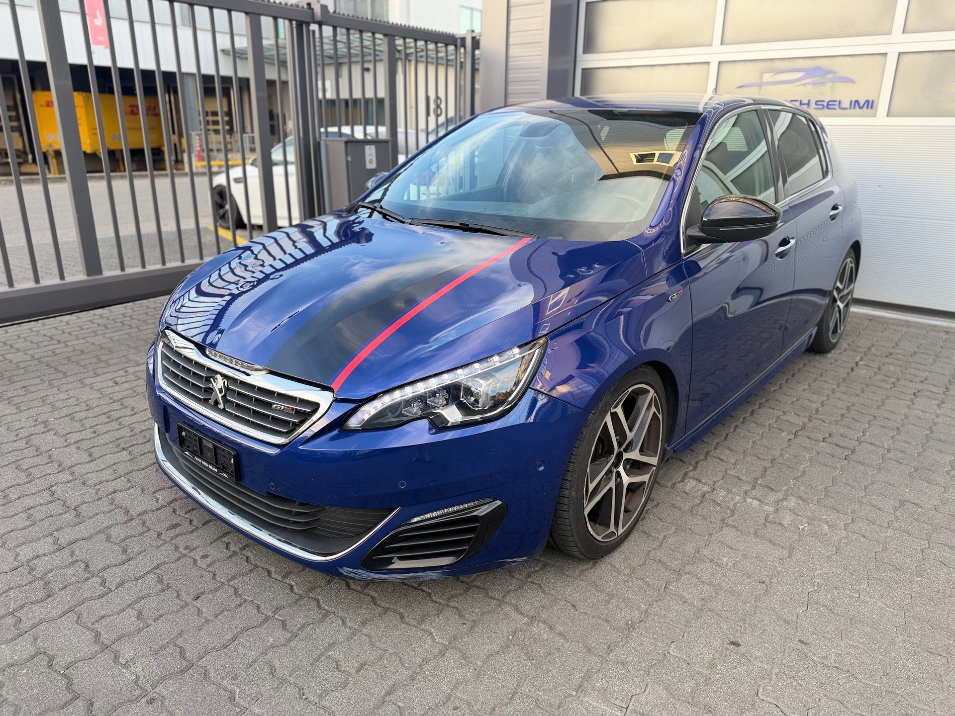 PEUGEOT 308 1.6 e-THP GT-image-1