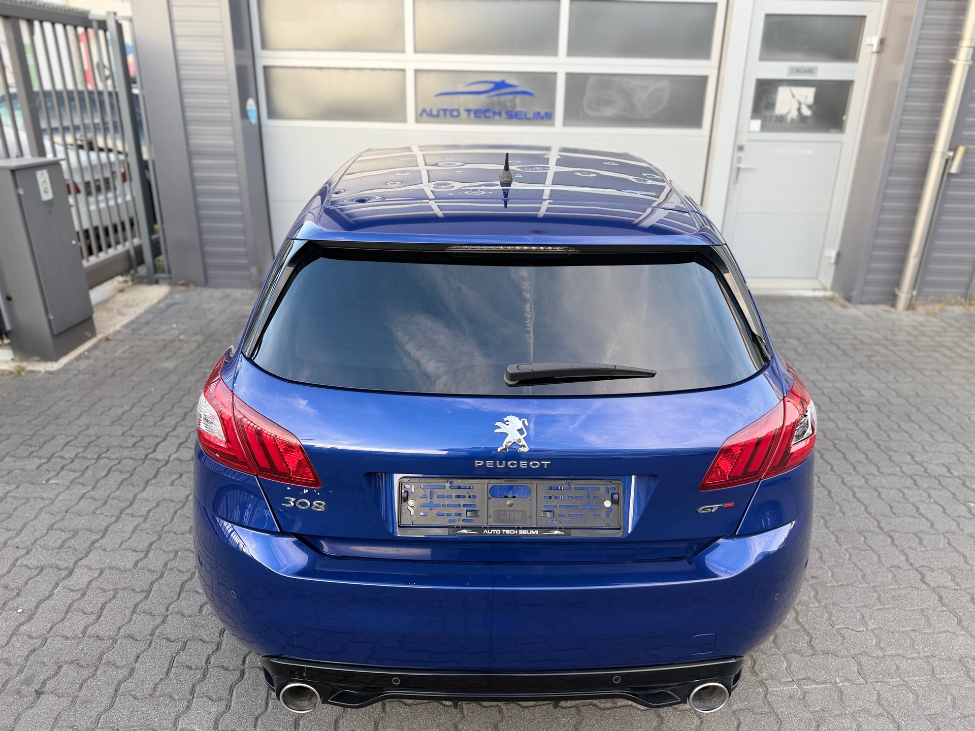 PEUGEOT 308 1.6 e-THP GT-image-16