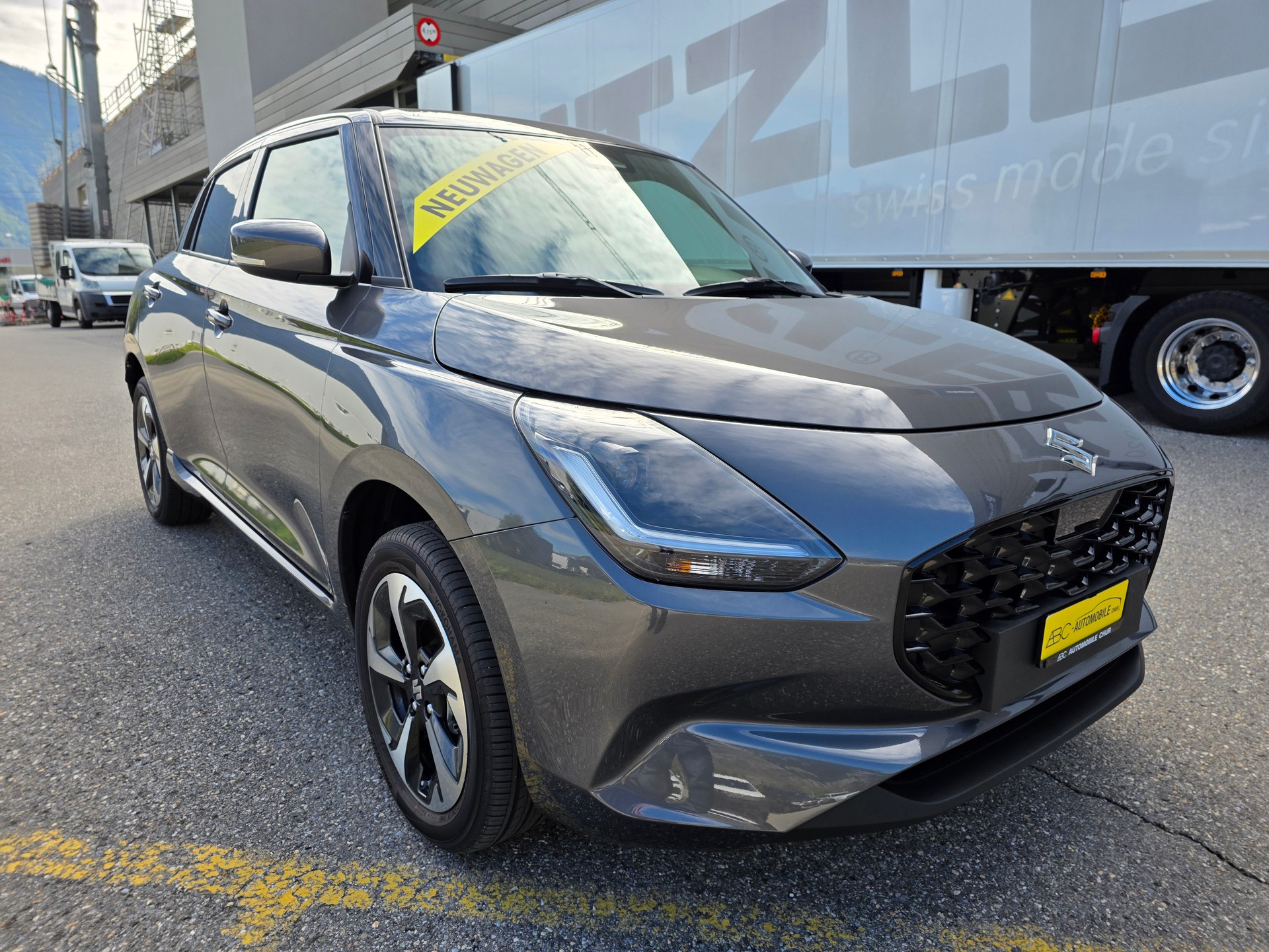 SUZUKI Swift 1.2 Compact+ Hybrid 4x4-image-6