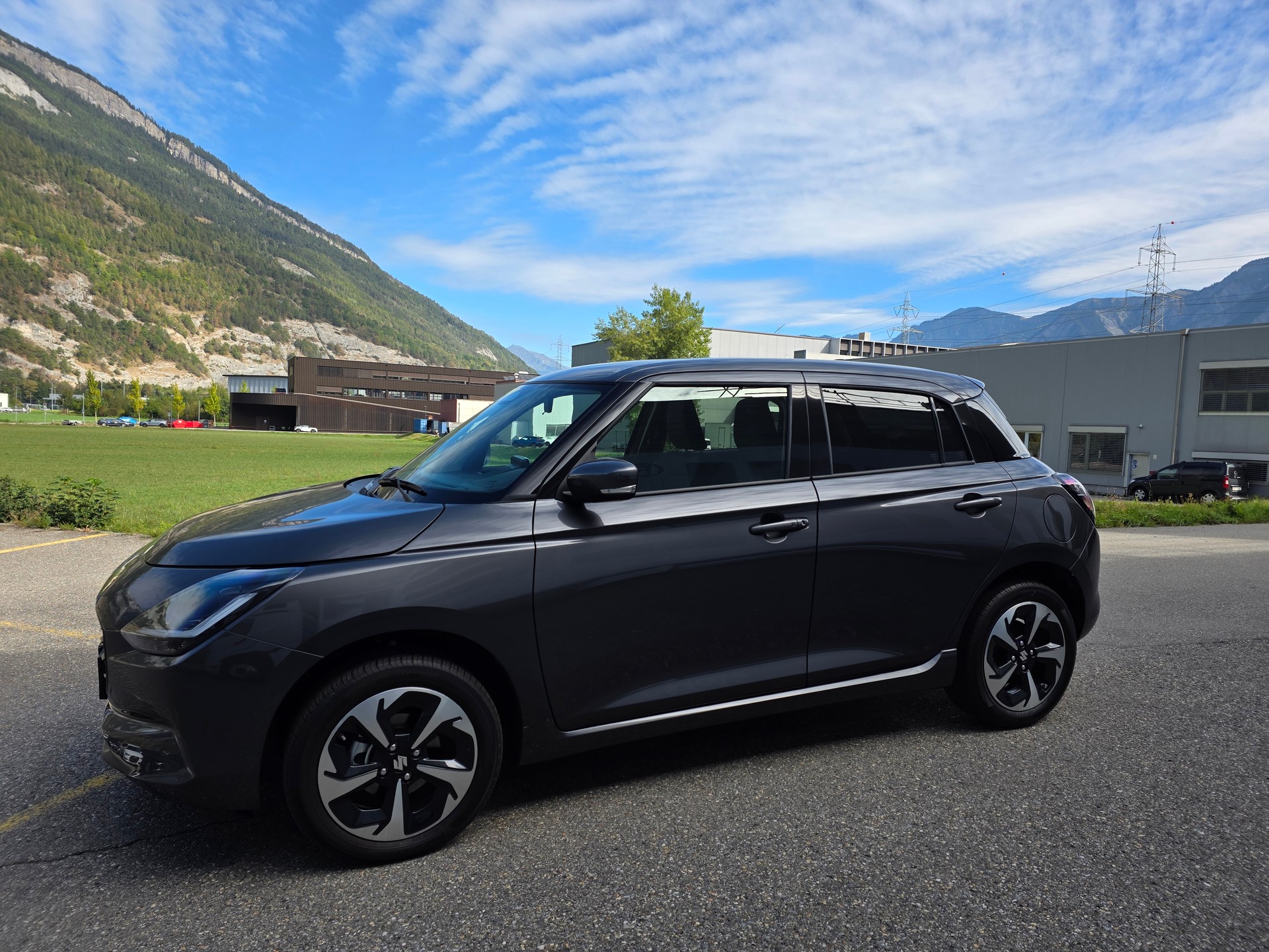 SUZUKI Swift 1.2 Compact+ Hybrid 4x4-image-13