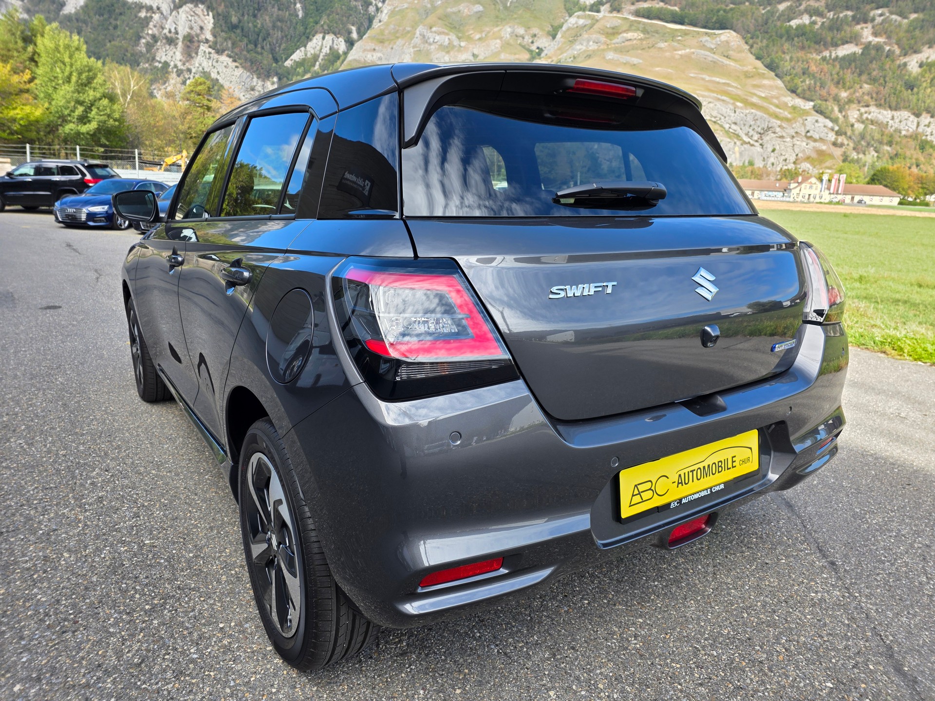 SUZUKI Swift 1.2 Compact+ Hybrid 4x4-image-10