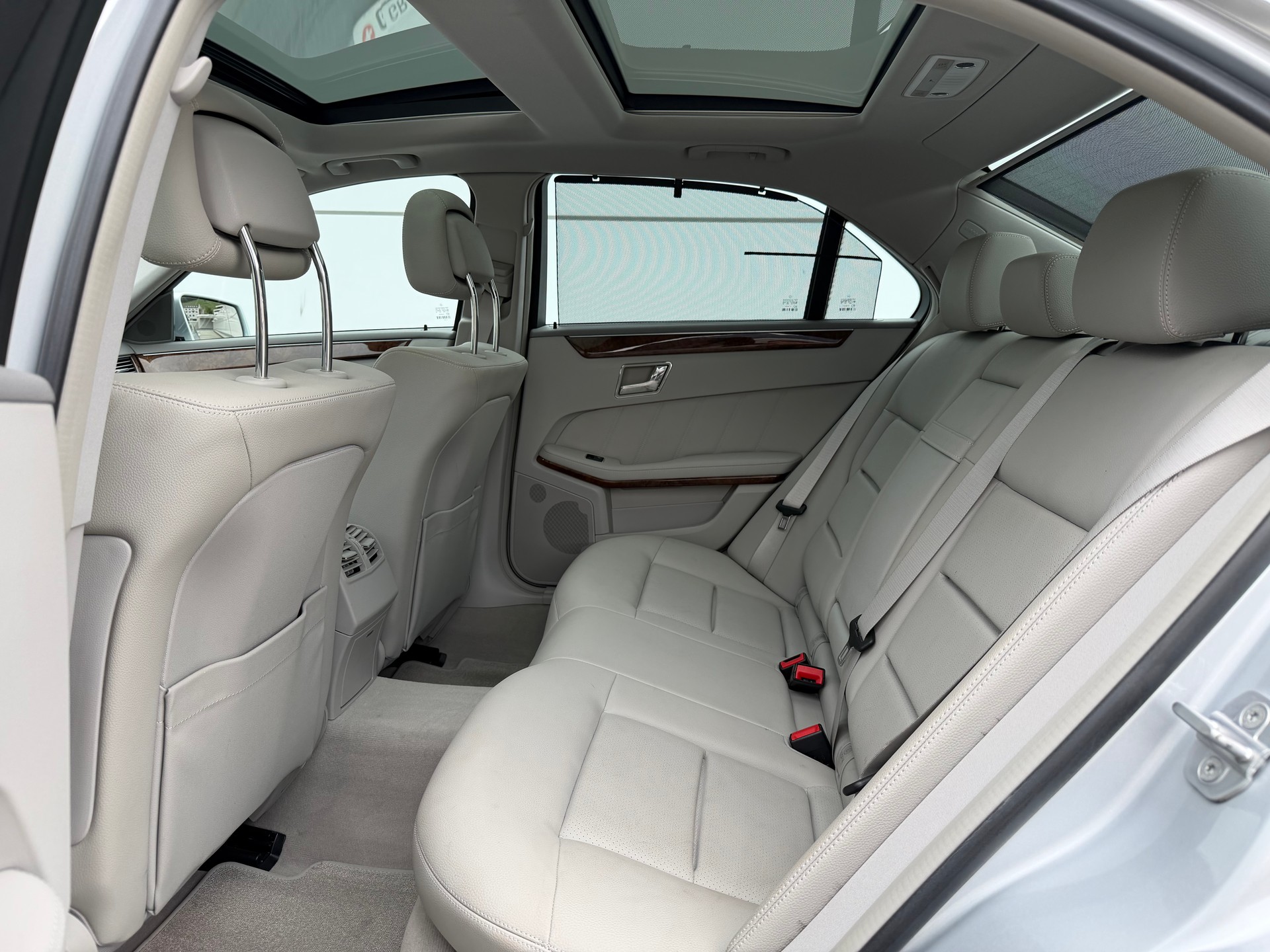 MERCEDES-BENZ E 350 CDI BlueEfficiency Elégance 7G-Tronic-image-15