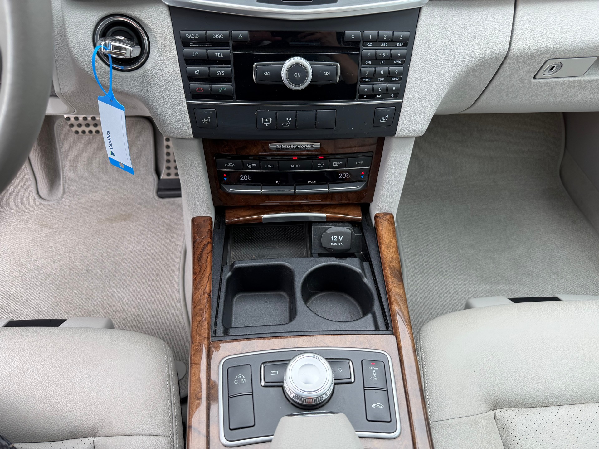 MERCEDES-BENZ E 350 CDI BlueEfficiency Elégance 7G-Tronic-image-24