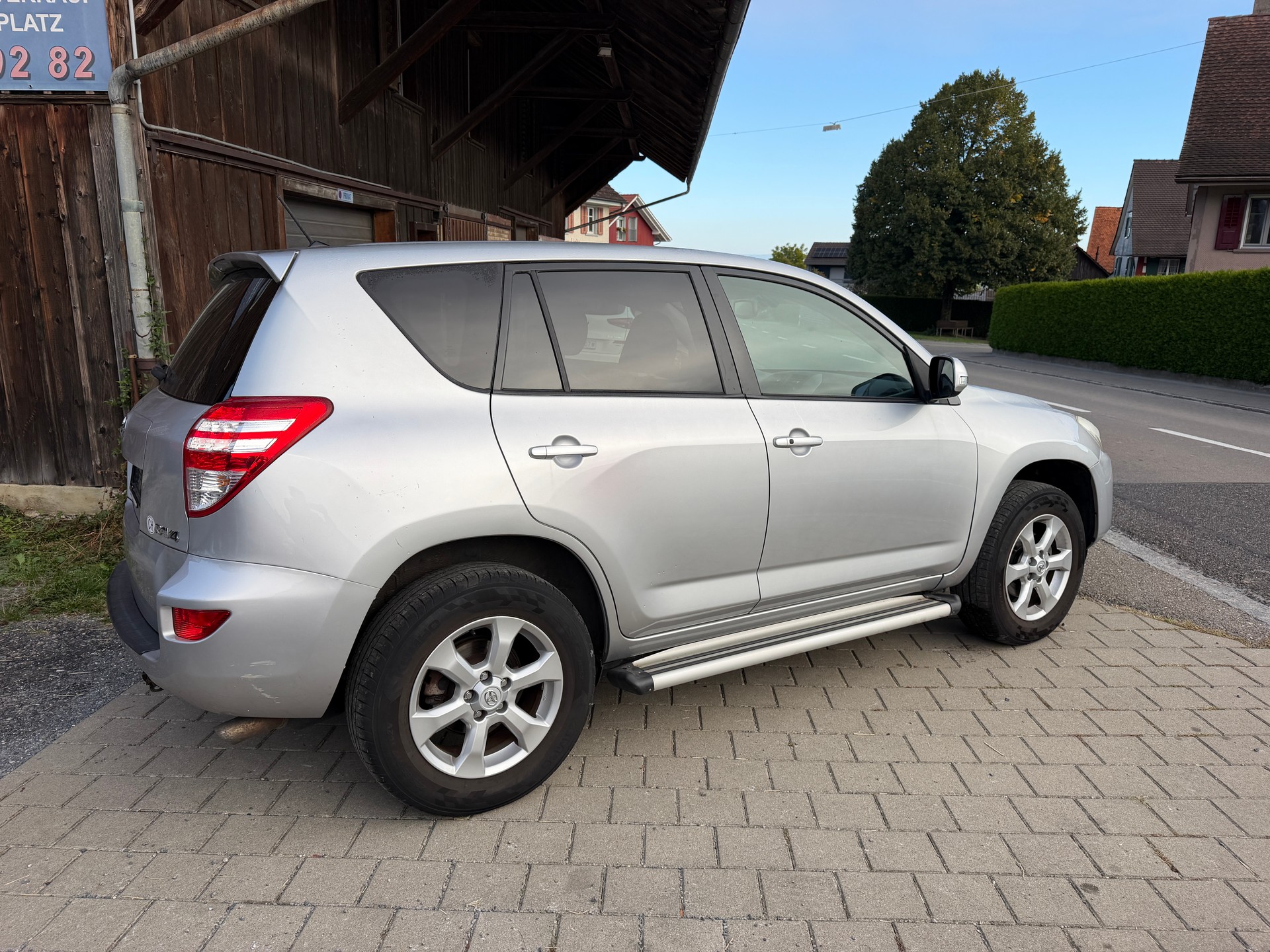 TOYOTA RAV-4 2.0 16V Executive-image-6