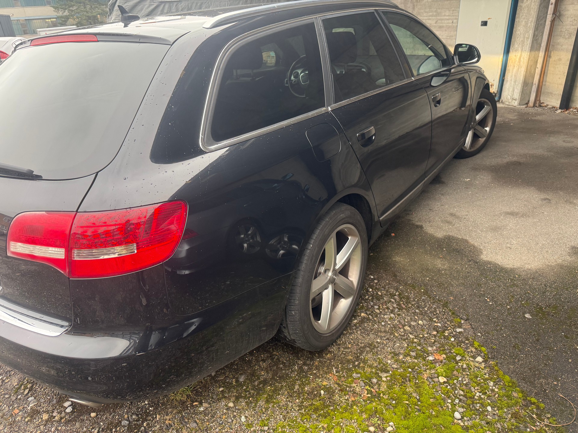AUDI A6 Avant 3.0 V6 TDI quattro tiptronic-image-5