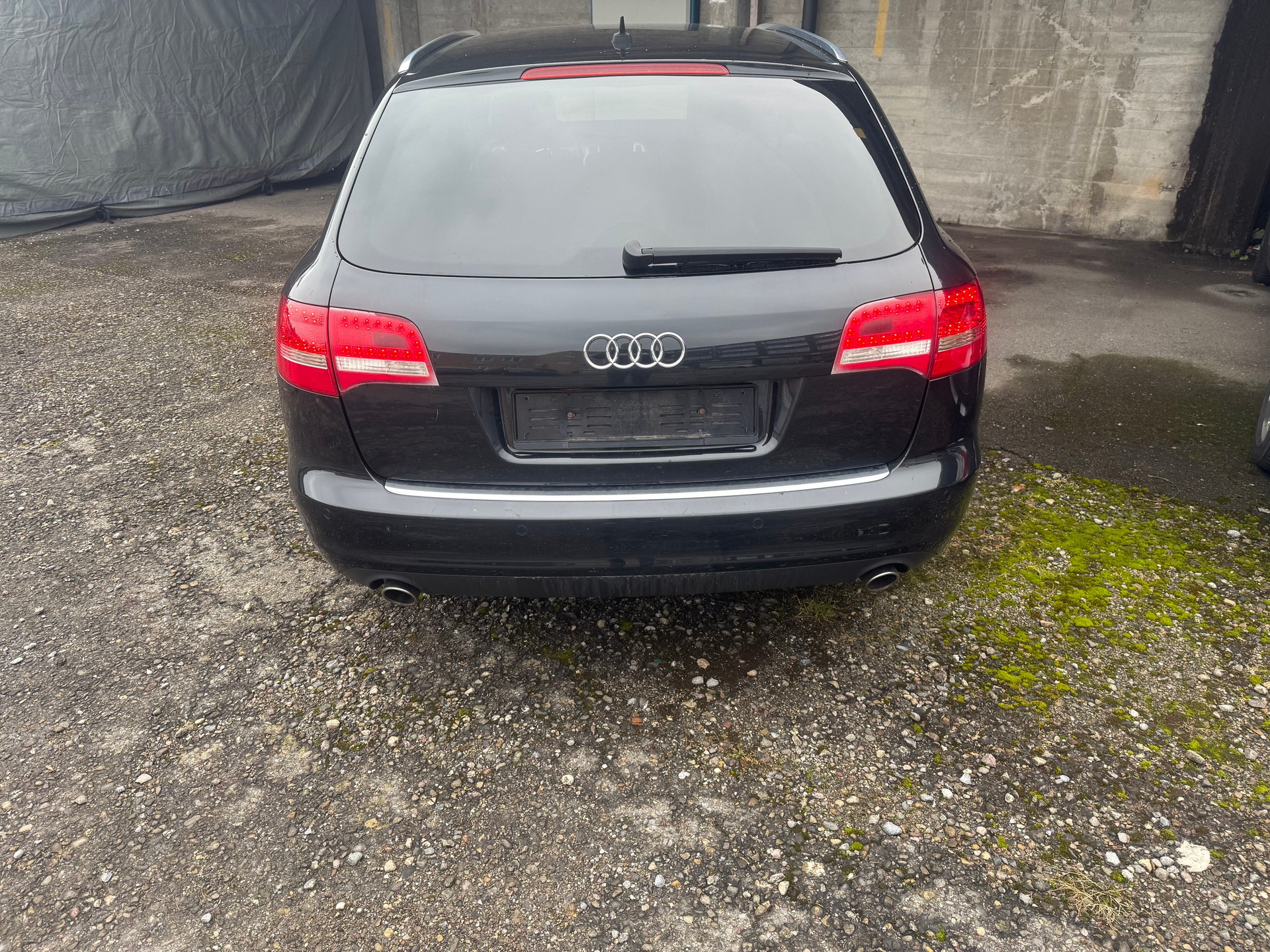 AUDI A6 Avant 3.0 V6 TDI quattro tiptronic-image-4