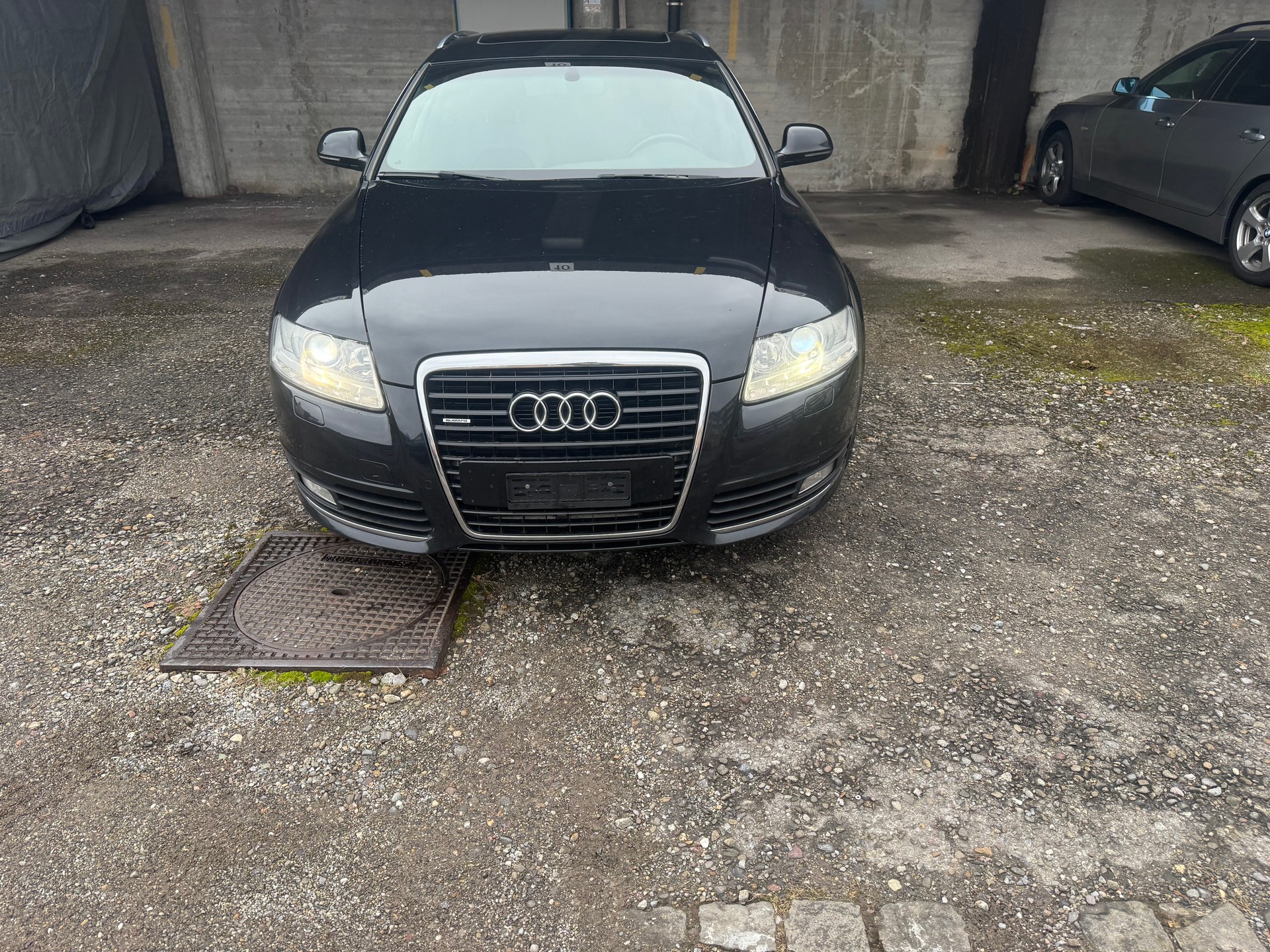 AUDI A6 Avant 3.0 V6 TDI quattro tiptronic-image-1