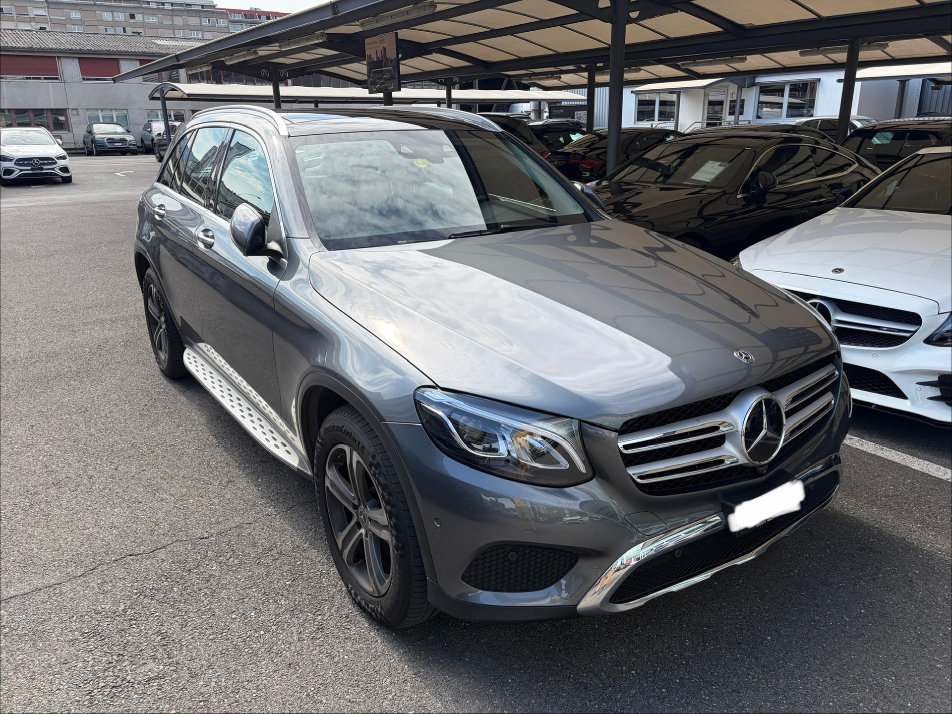 MERCEDES-BENZ 4 matic 250d - Air Body Control - 9G Tronic - Roue complete hiver/ete - 360 Parkassist - KeylessGo-image-5