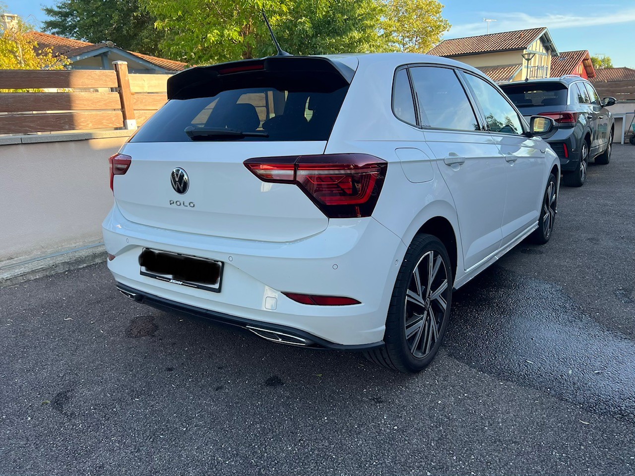 VW 1.0 TSI 110 R-Line DSG-image-2