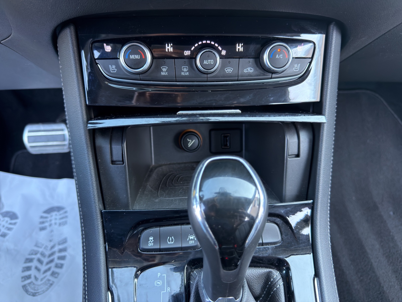 OPEL Grandland X 1.2i TP Ultimate Automatik-image-15