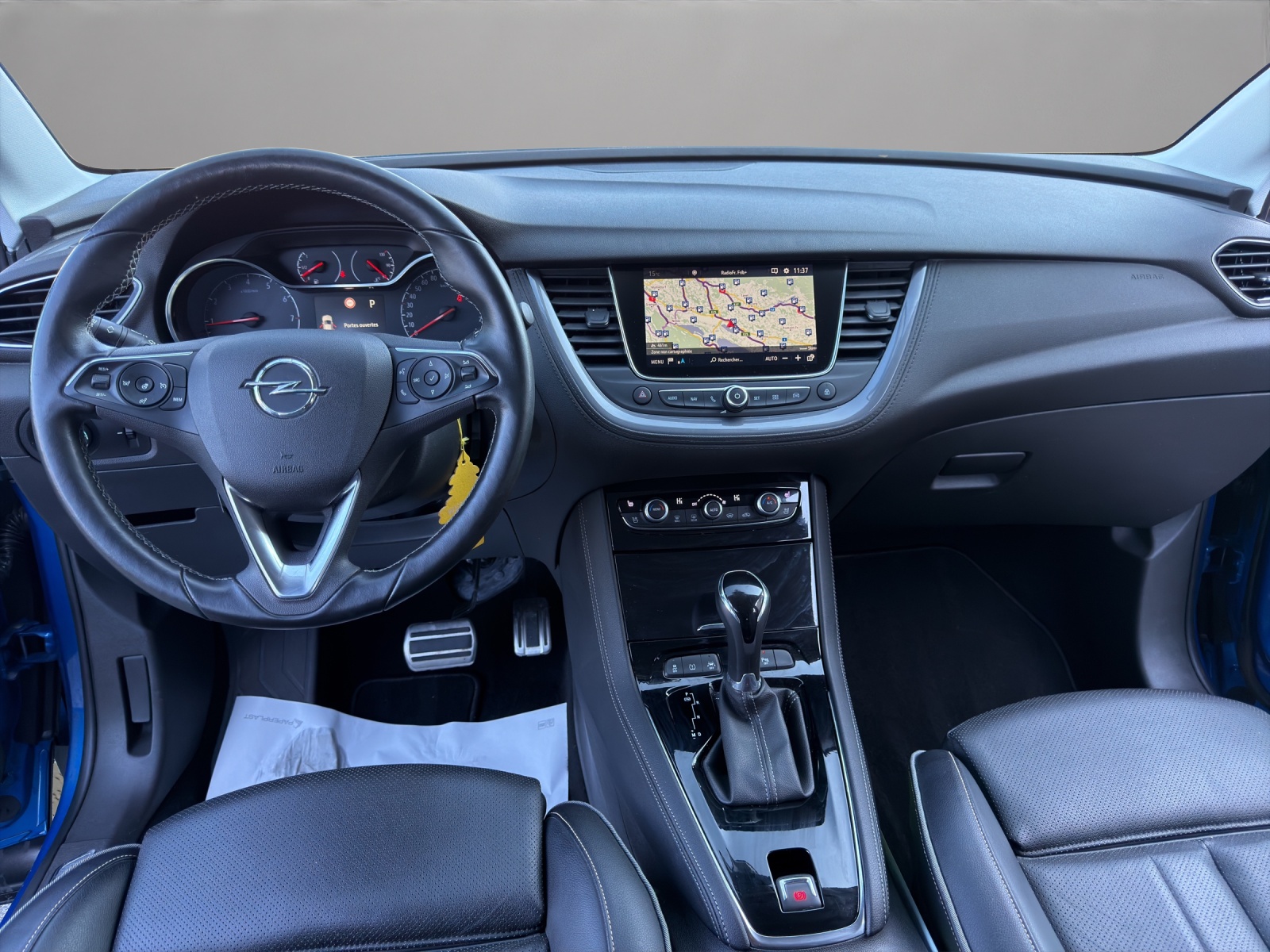 OPEL Grandland X 1.2i TP Ultimate Automatik-image-13