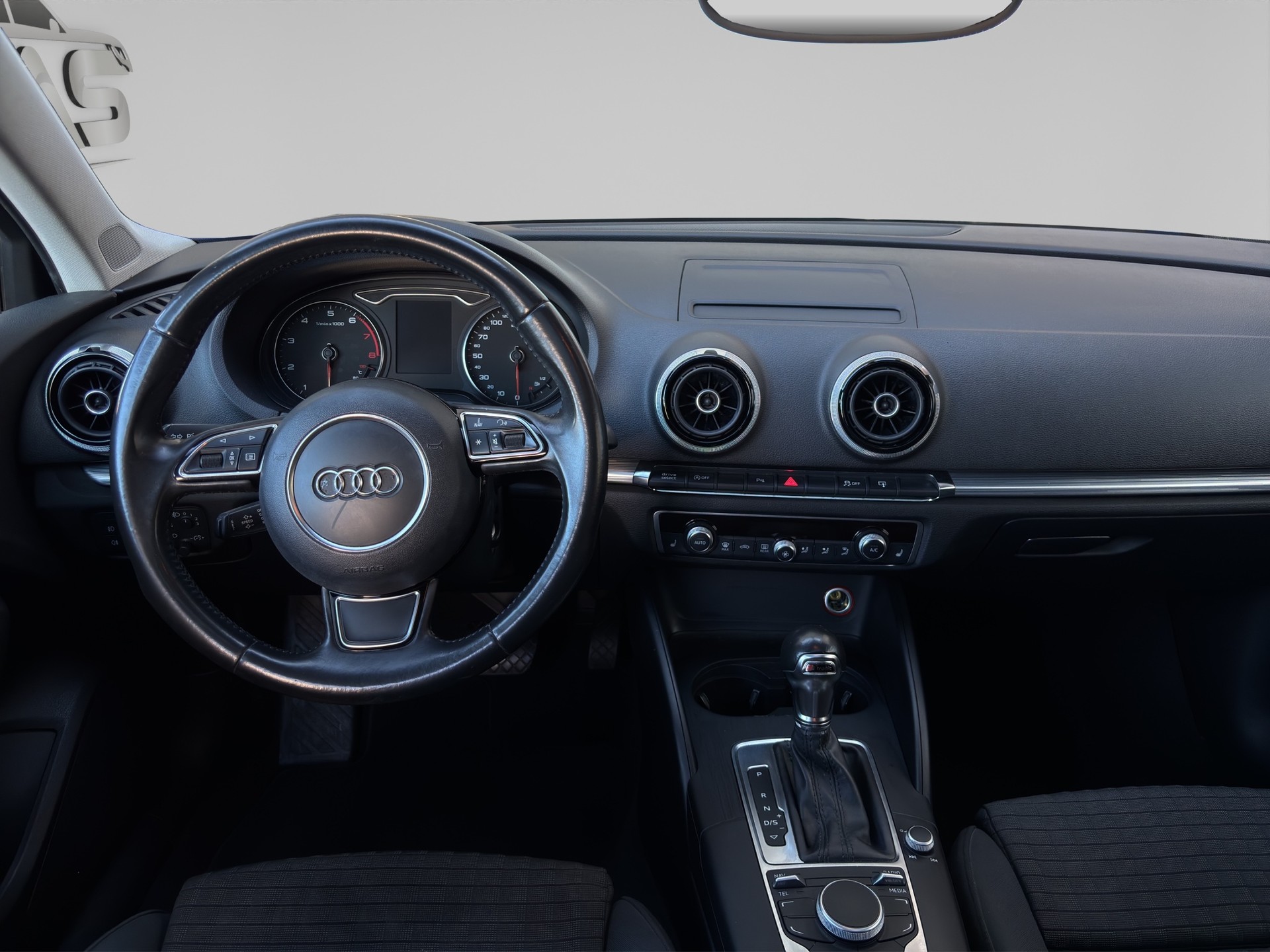 AUDI A3 Limousine 1.4 TFSI Attraction S-tronic-image-11