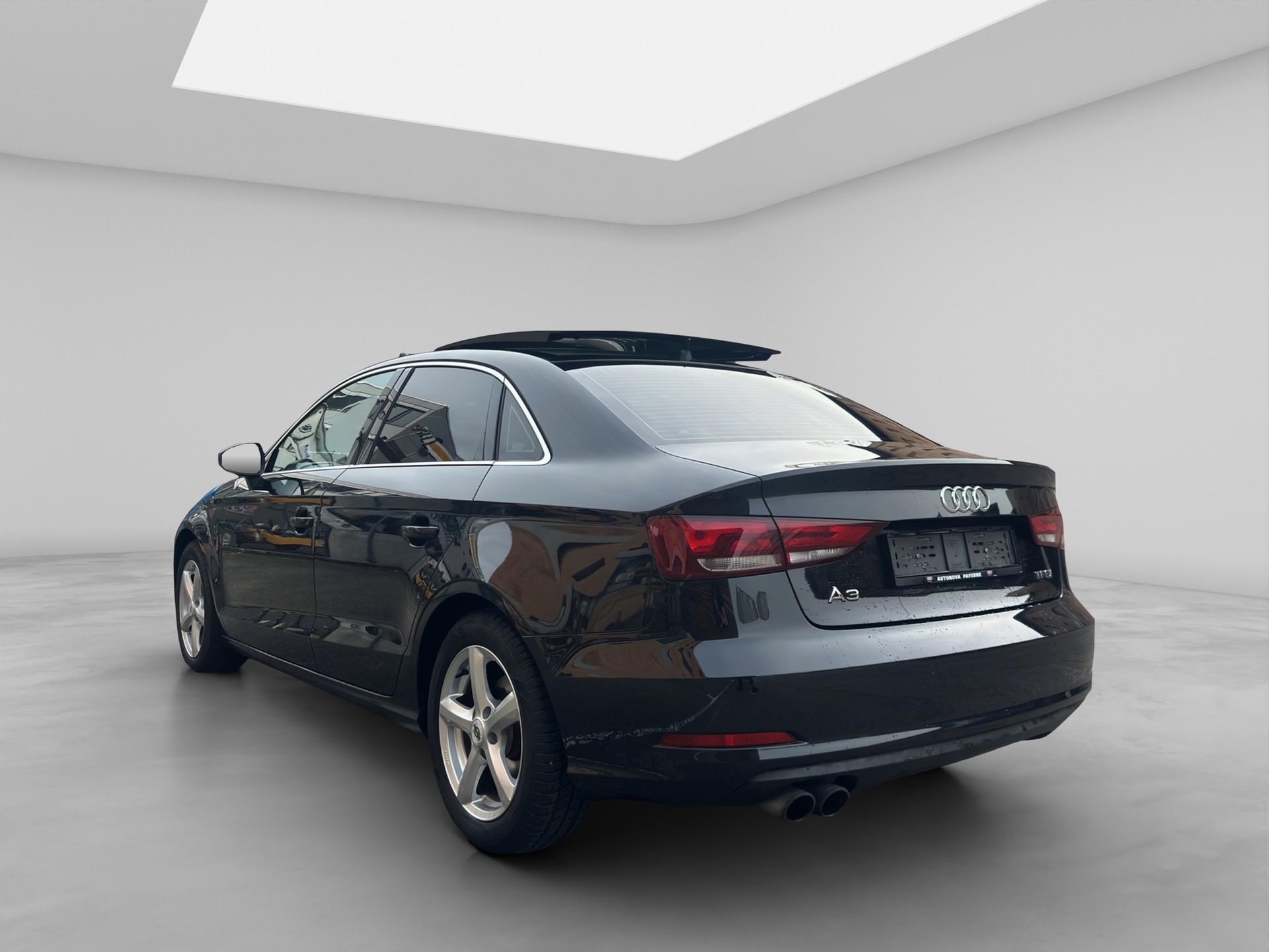 AUDI A3 Limousine 1.4 TFSI Attraction S-tronic-image-3