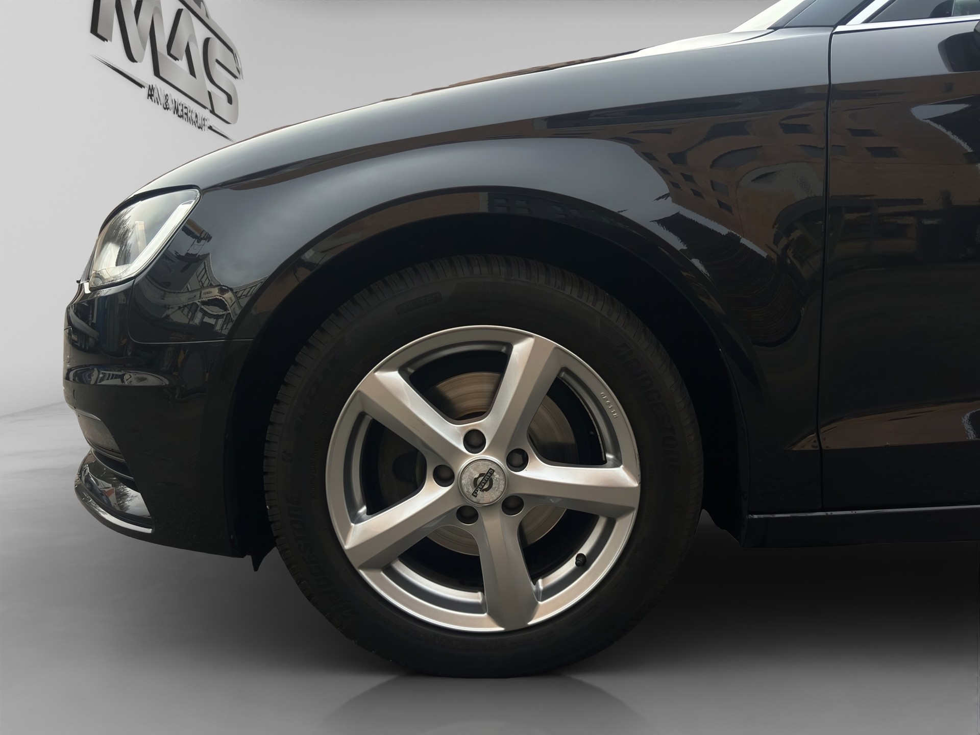 AUDI A3 Limousine 1.4 TFSI Attraction S-tronic-image-13