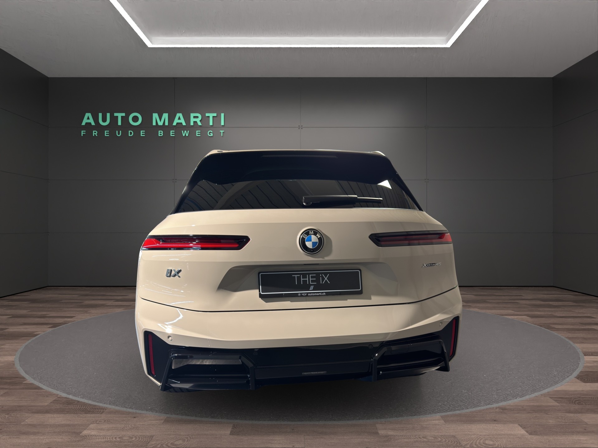 BMW iX I20 xDrive45-image-2