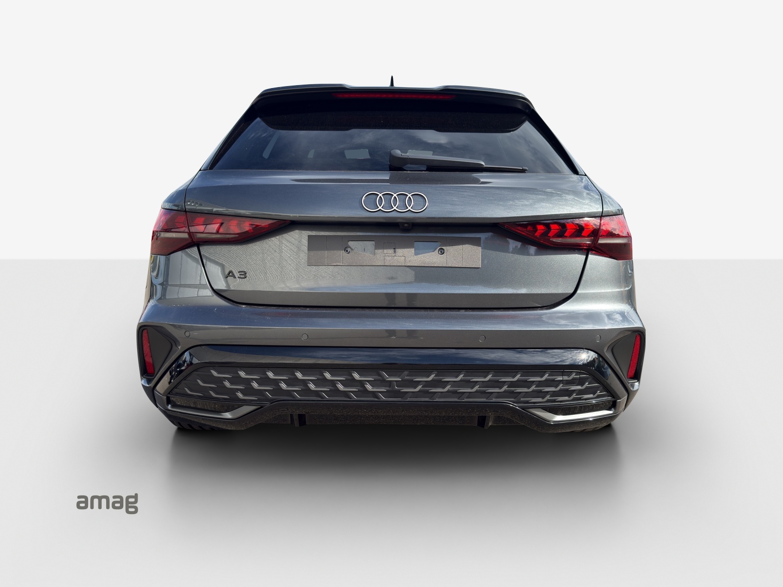 AUDI A3 Sportback TFSI 110 kW S line Attraction S tronic-showroom-element-3