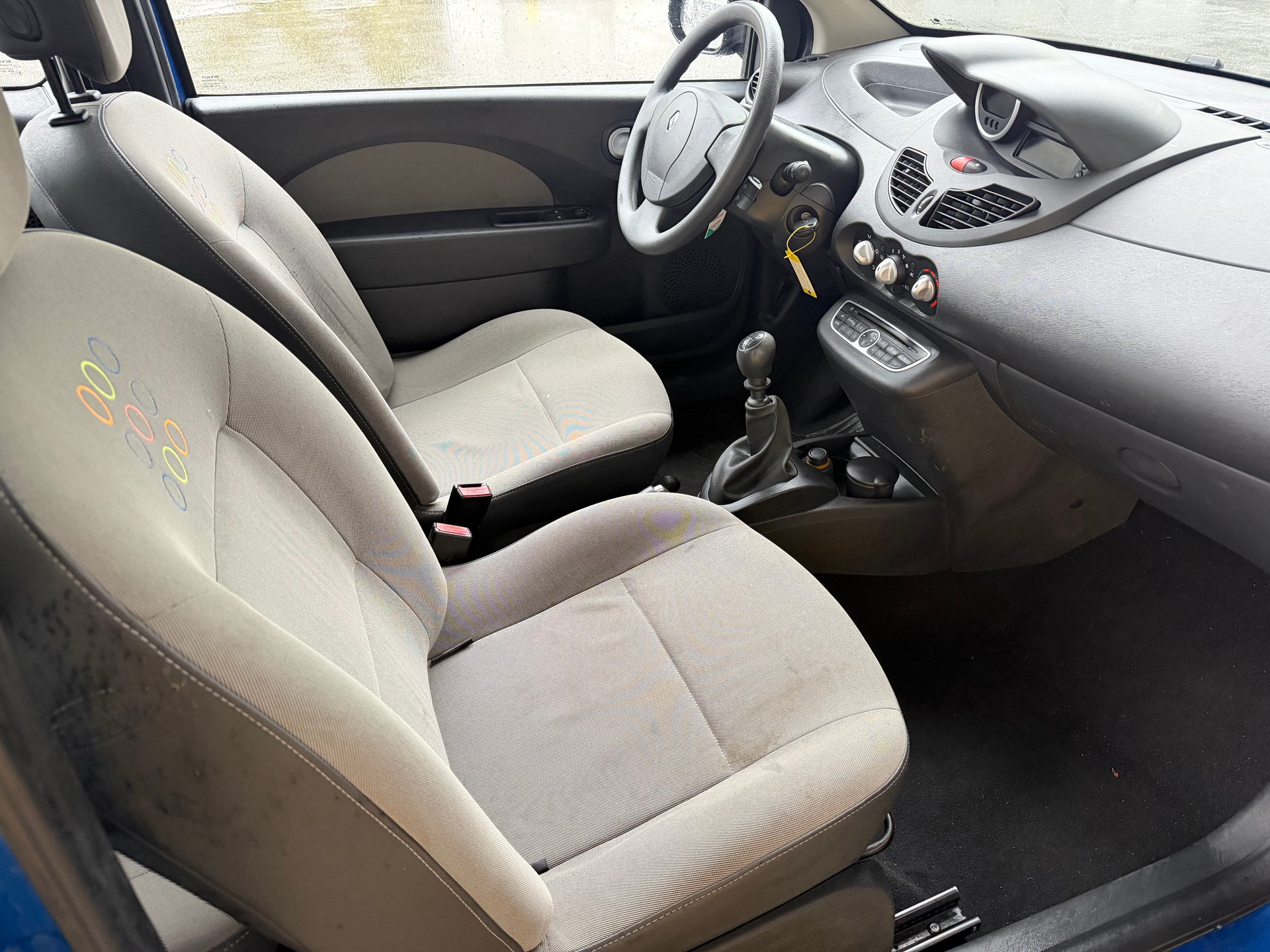 RENAULT Twingo 1.2 Expression-image-9