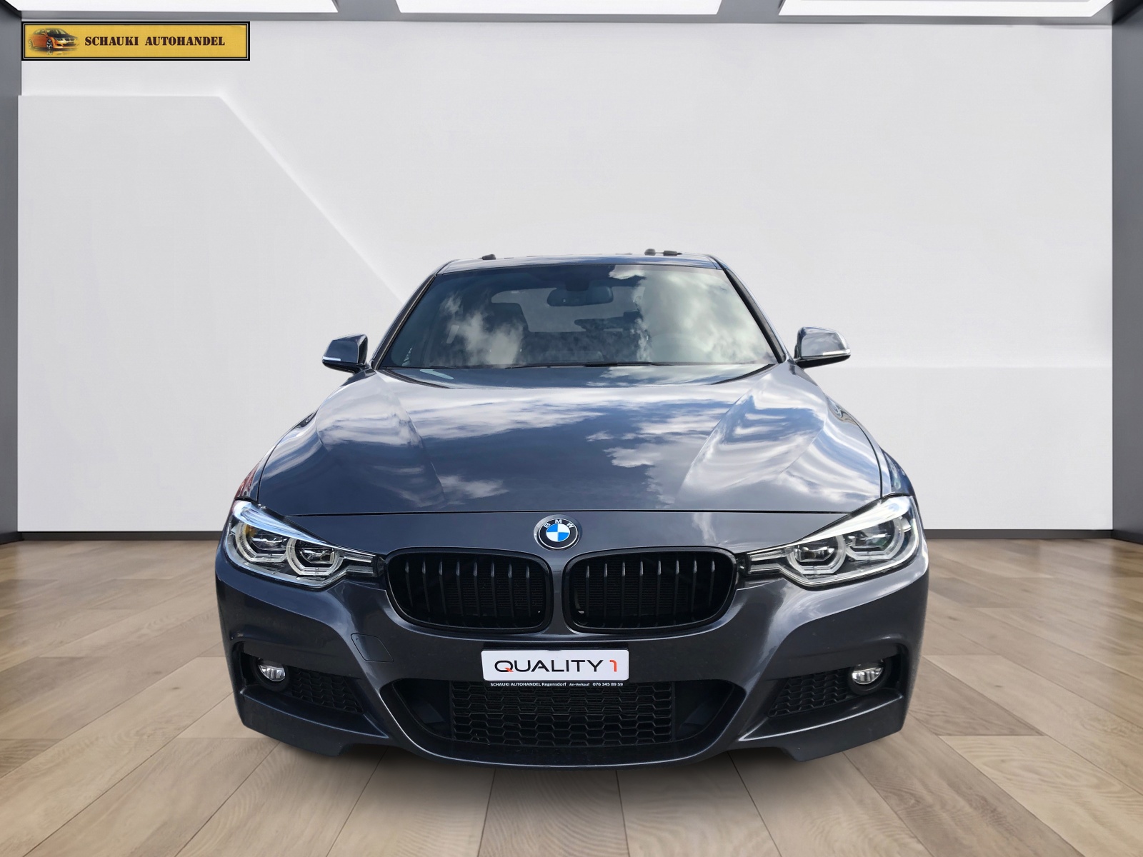 BMW 330i xDrive M Sport Steptronic-image-1
