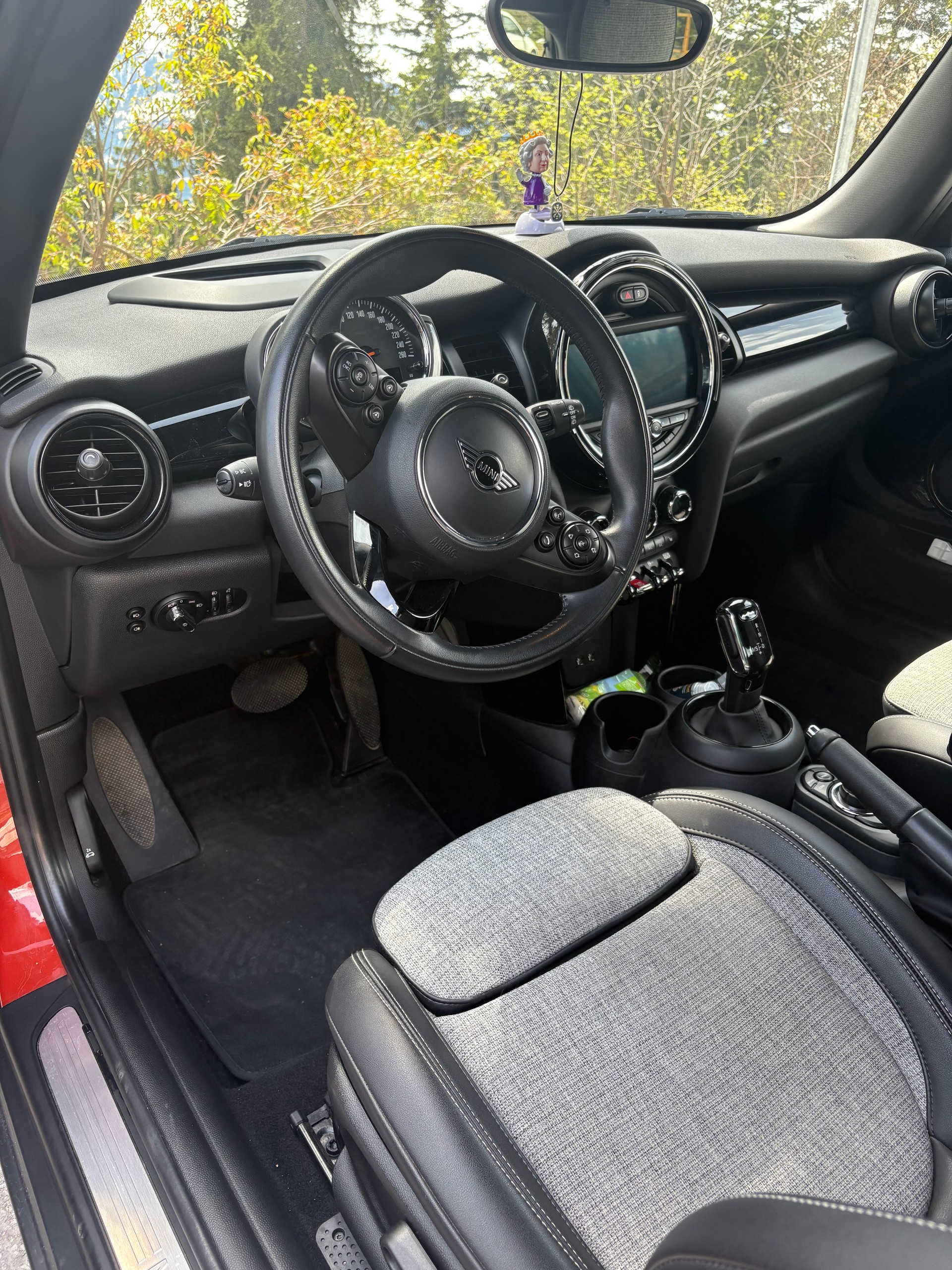 MINI 1.5i Cooper-image-4