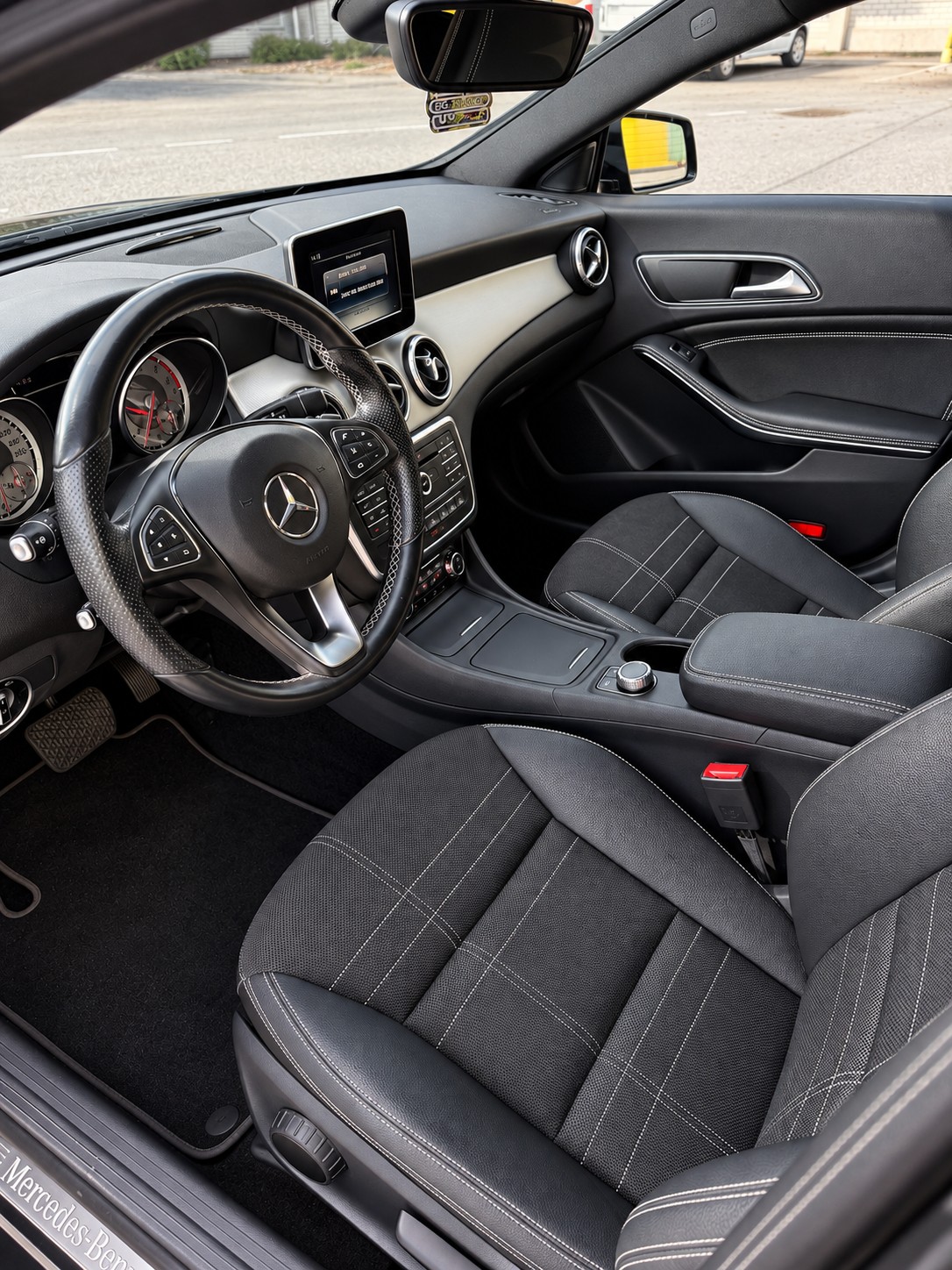 MERCEDES-BENZ CLA Shooting Brake 220 CDI 7G-DCT-image-7