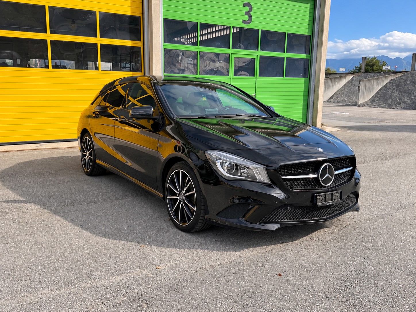 MERCEDES-BENZ CLA Shooting Brake 220 CDI 7G-DCT-image-4