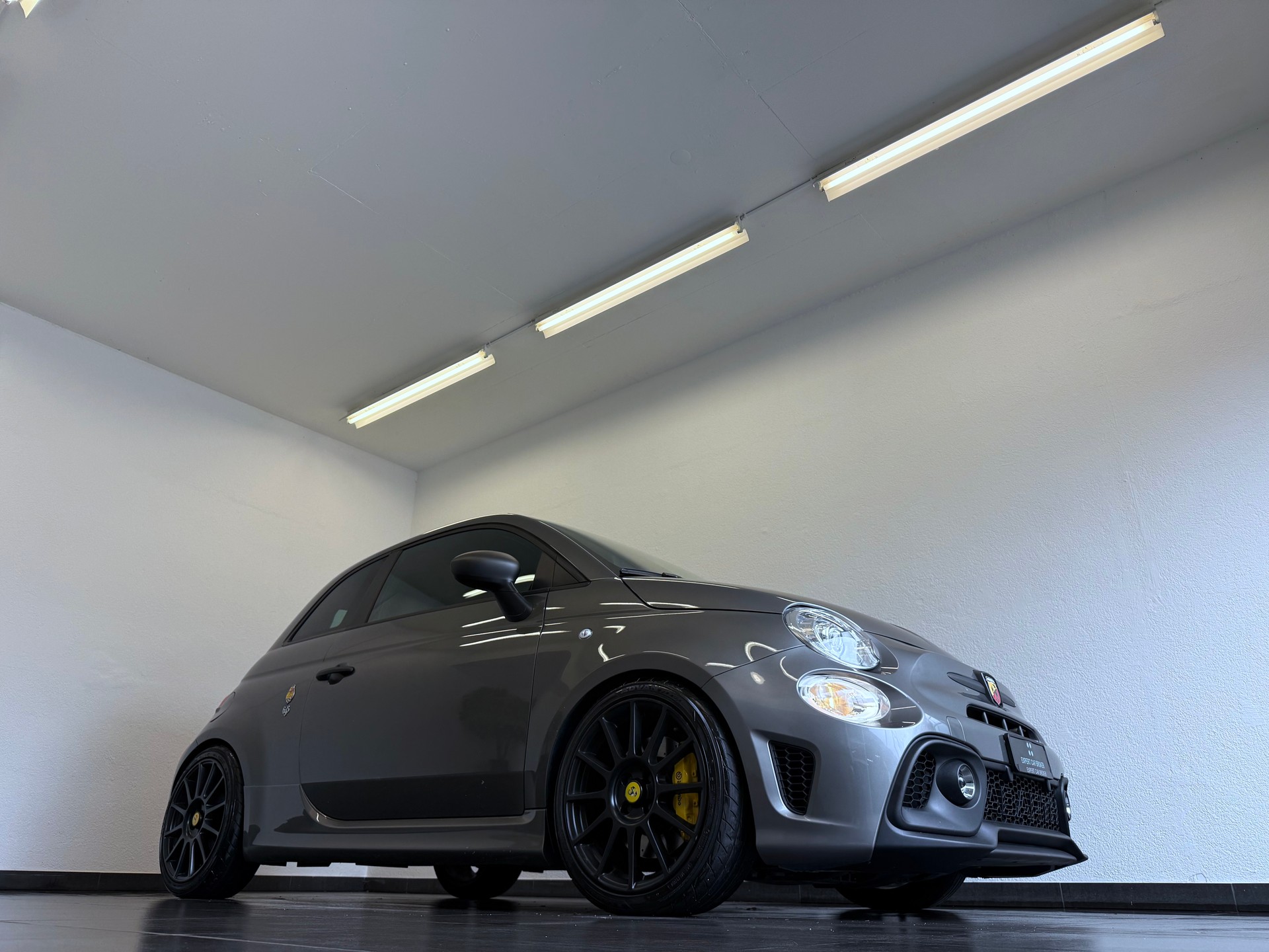 FIAT 695C 1.4 16V Turbo Abarth Competizione Dualogic-image-2