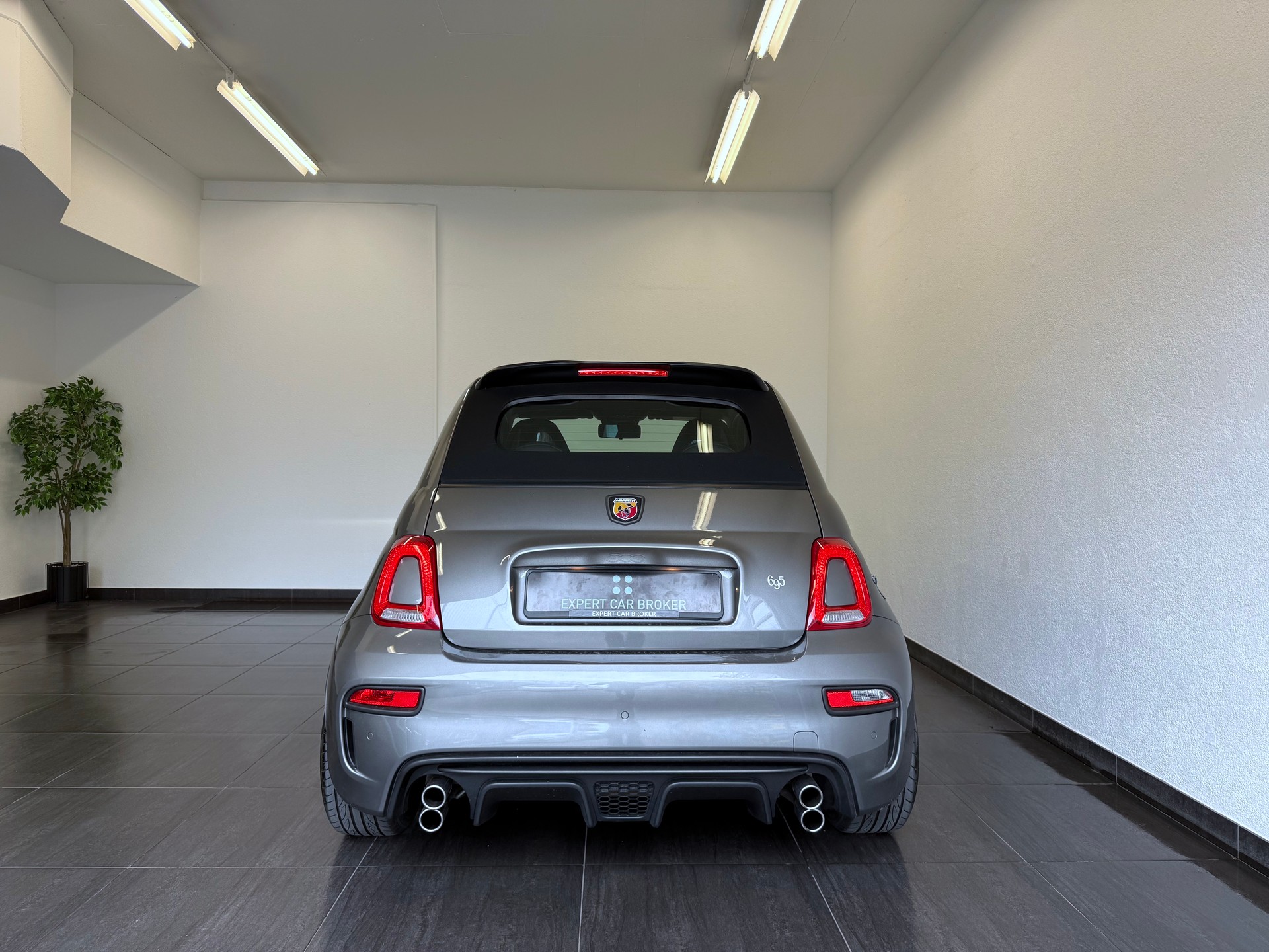 FIAT 695C 1.4 16V Turbo Abarth Competizione Dualogic-image-10