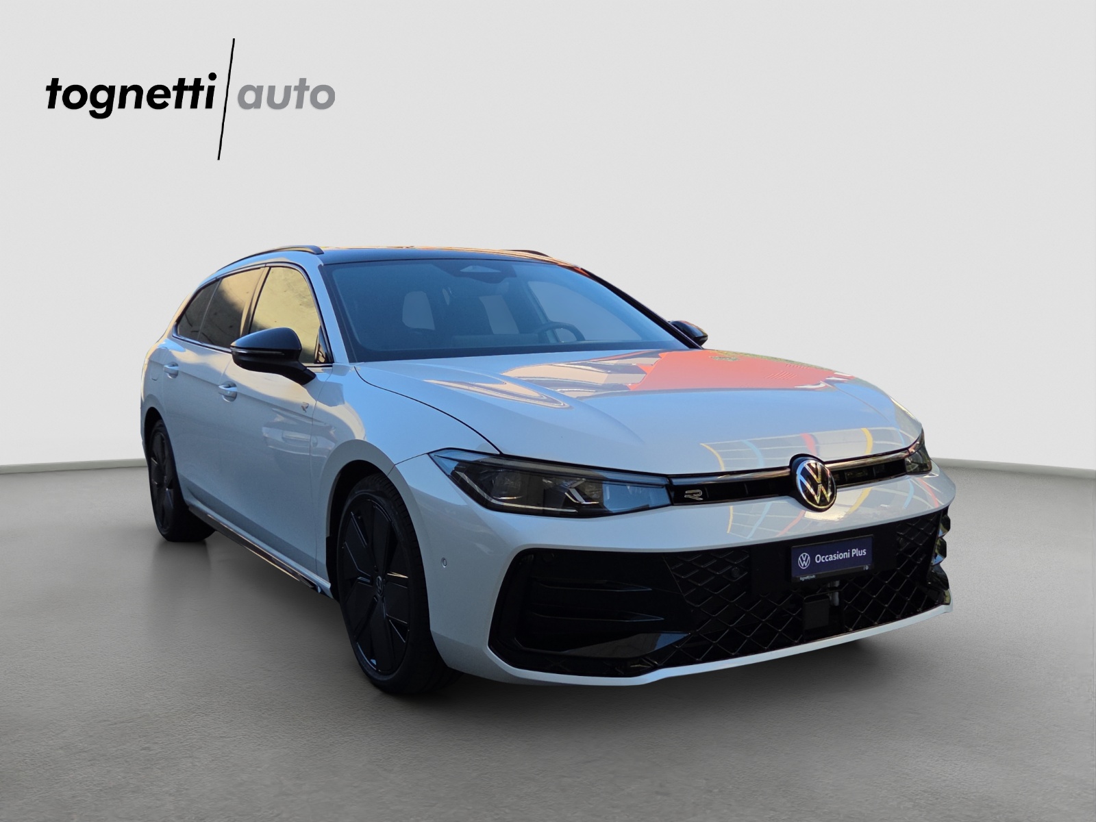 VW Passat Variant 2.0 TDI evo R-Line 4 Motion DSG-image-1