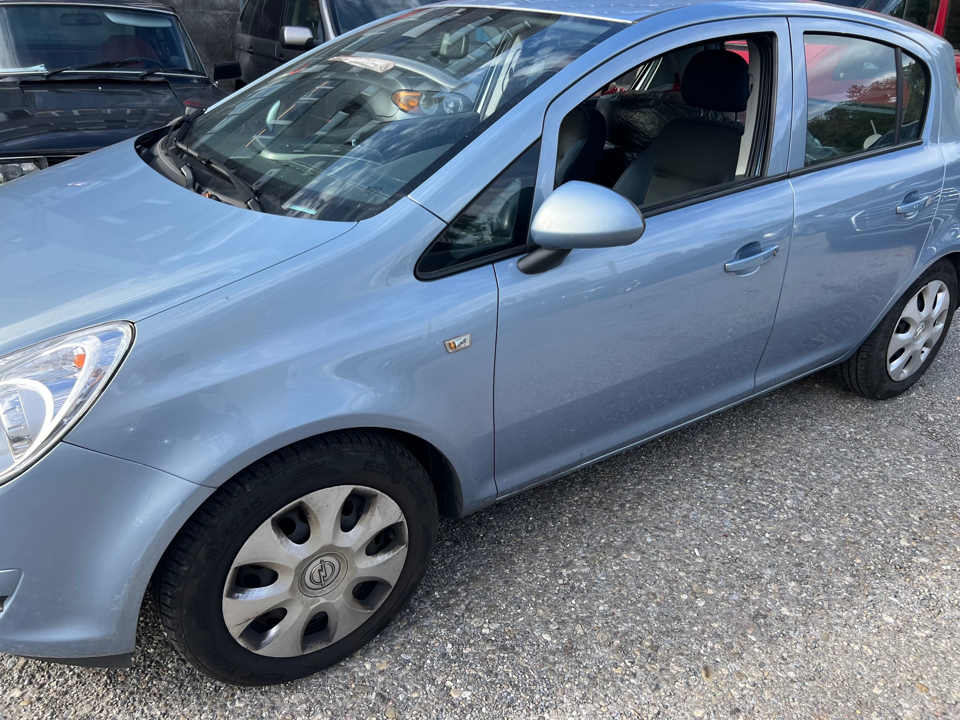 OPEL Corsa 1.4 TP Enjoy-image-2