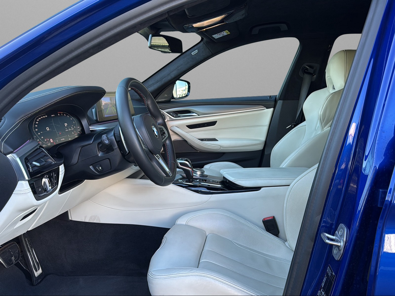BMW BMW M5 xDrive Drivelogic-image-16