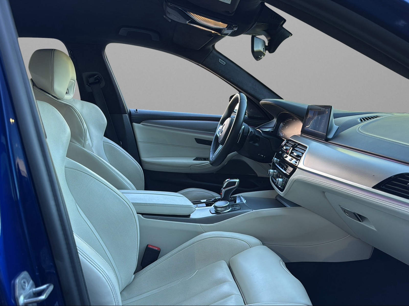 BMW BMW M5 xDrive Drivelogic-image-22