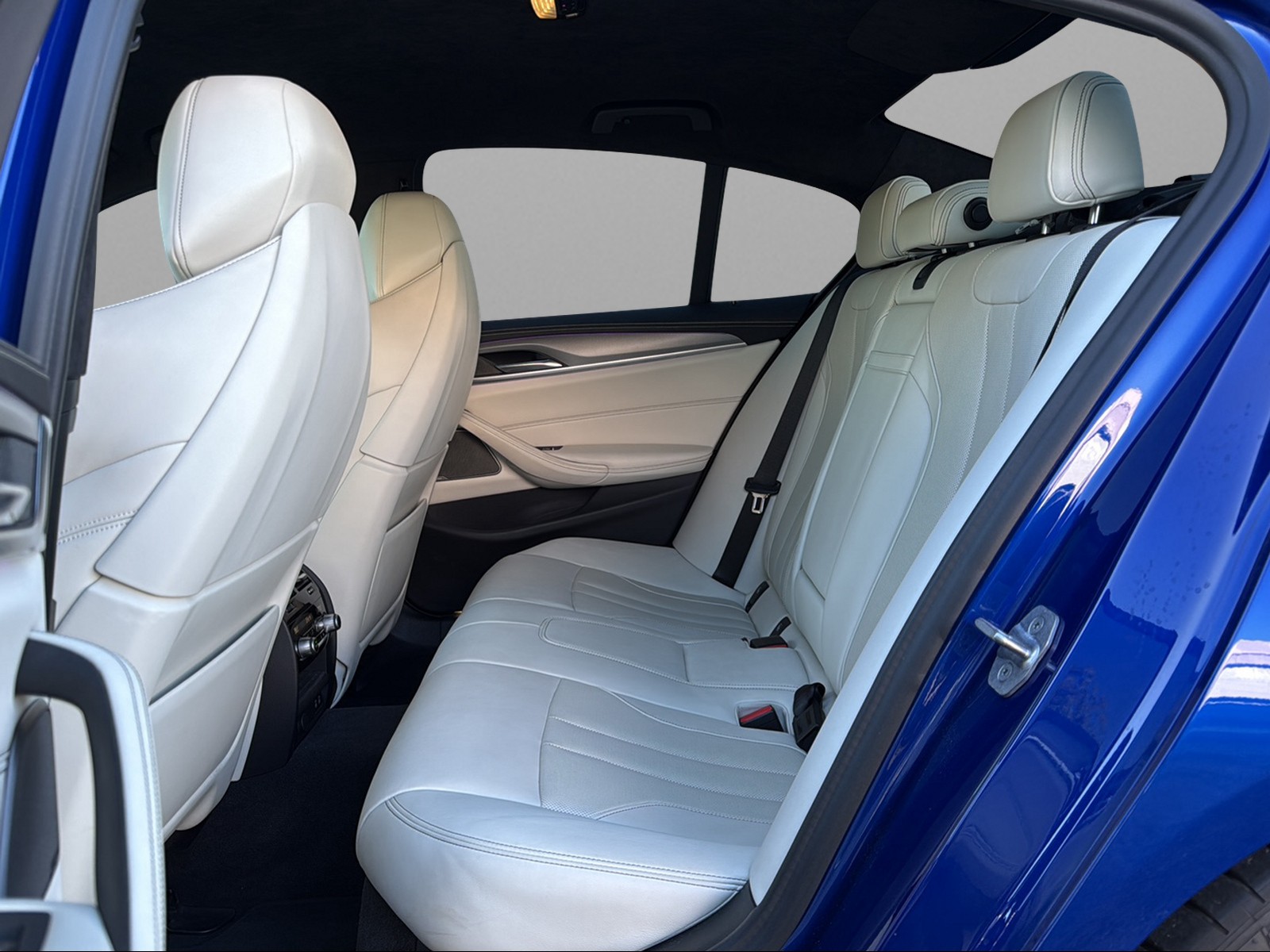 BMW BMW M5 xDrive Drivelogic-image-19