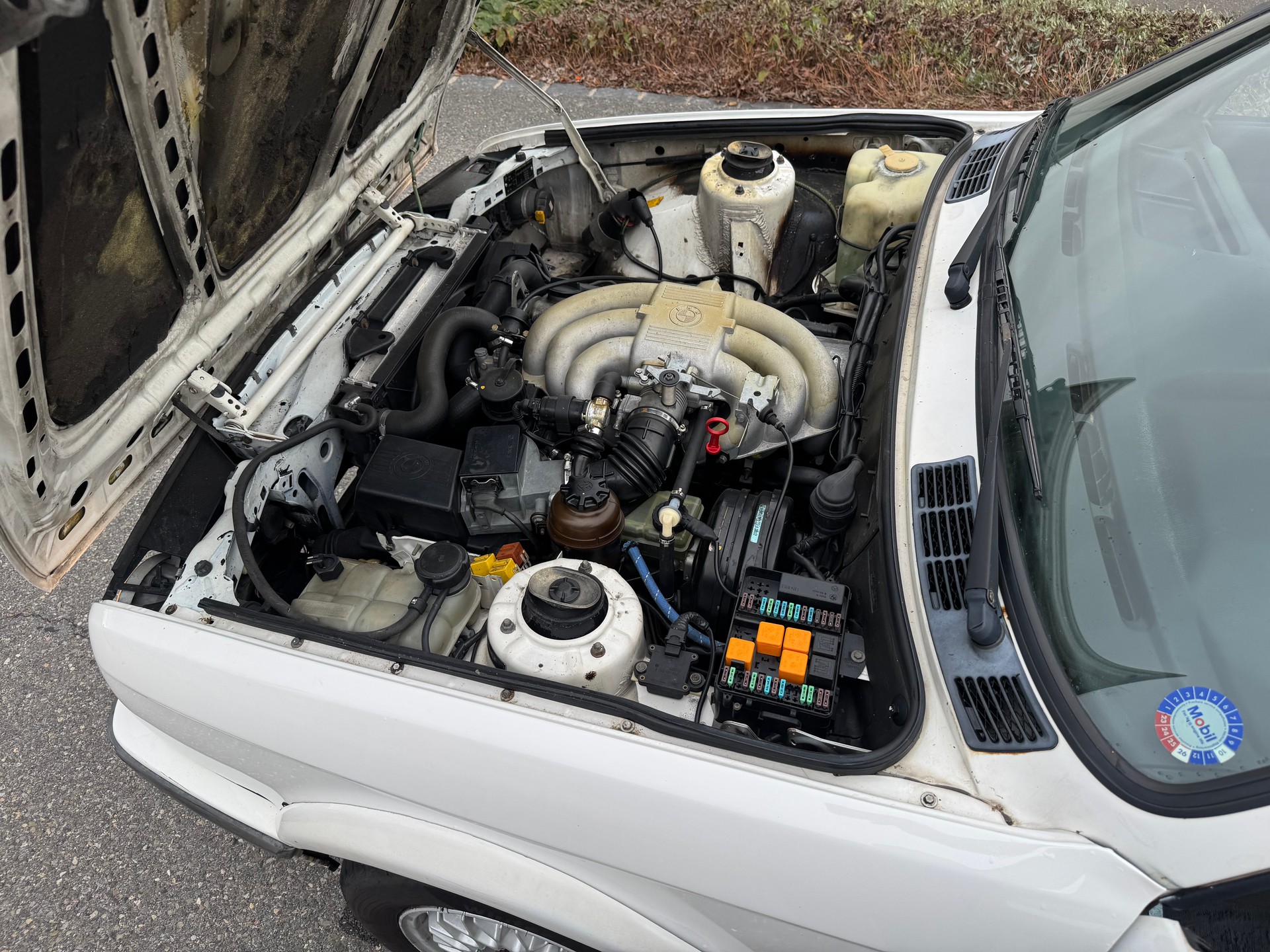 BMW 325iX-image-14