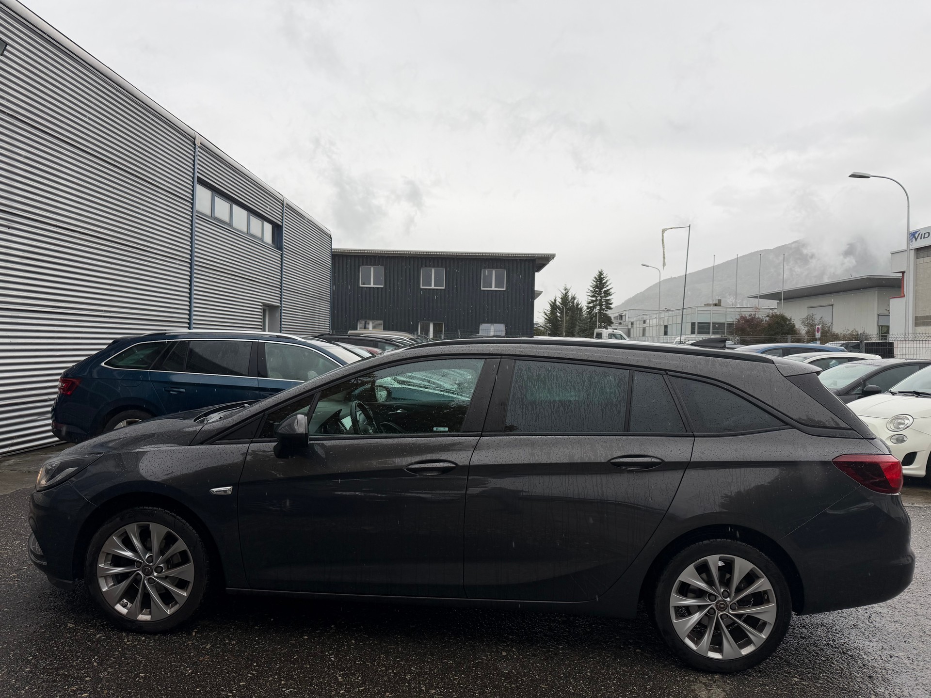 OPEL Astra Sports Tourer 1.4i Turbo Dynamic Automatic-image-10