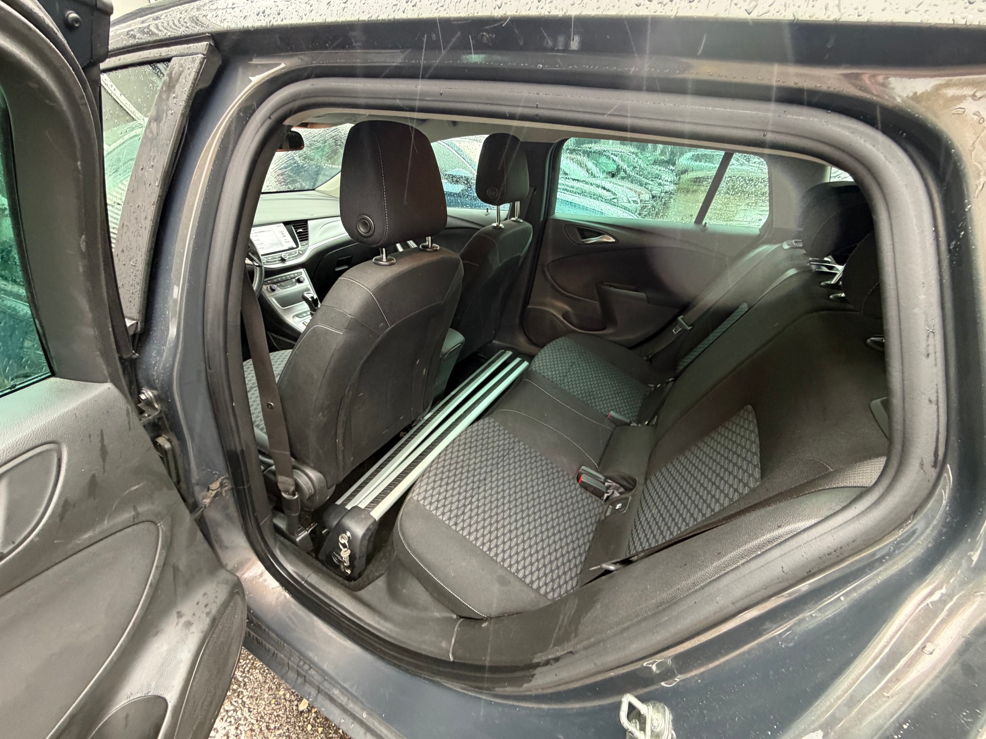 OPEL Astra Sports Tourer 1.4i Turbo Dynamic Automatic-image-8