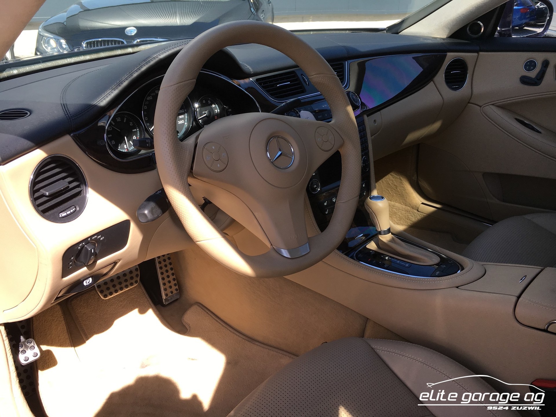 MERCEDES-BENZ CLS 63 AMG-image-8