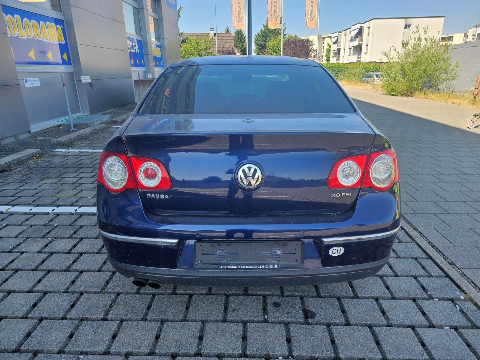 VW Passat 2.0 FSI Comfortline-image-7