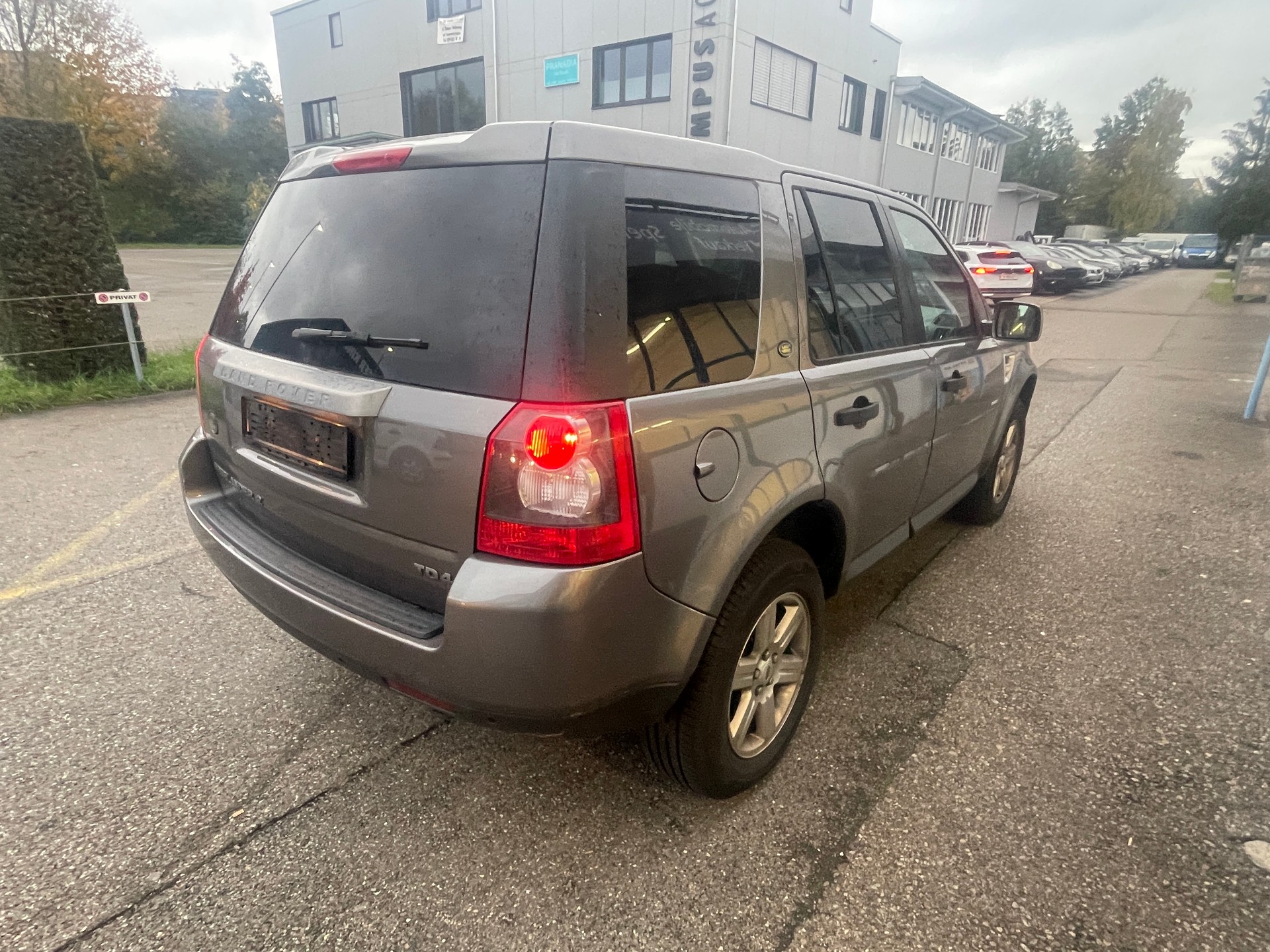 LAND ROVER Freelander 2.2 TD4 S Automatic-image-5