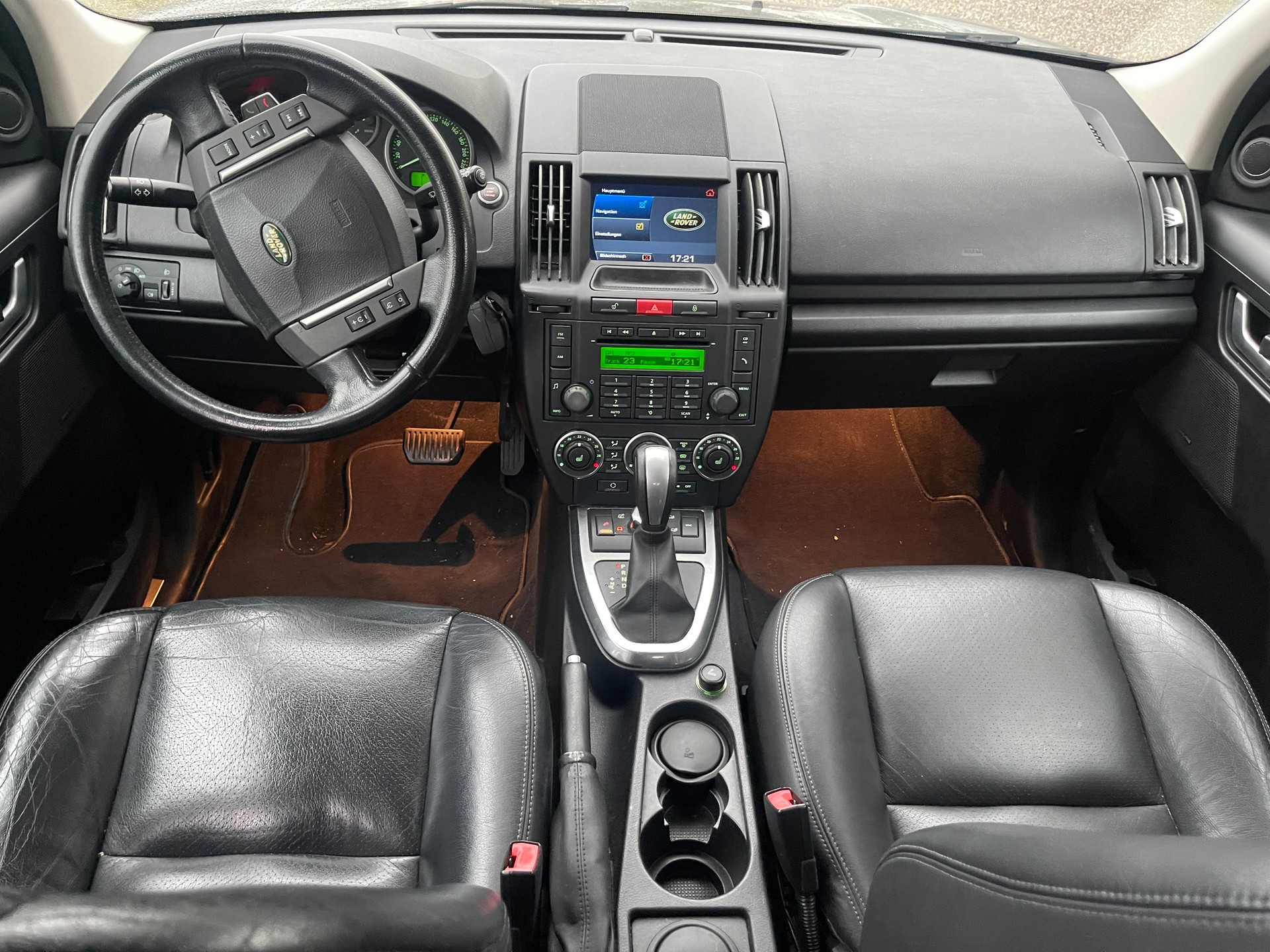 LAND ROVER Freelander 2.2 TD4 S Automatic-image-8