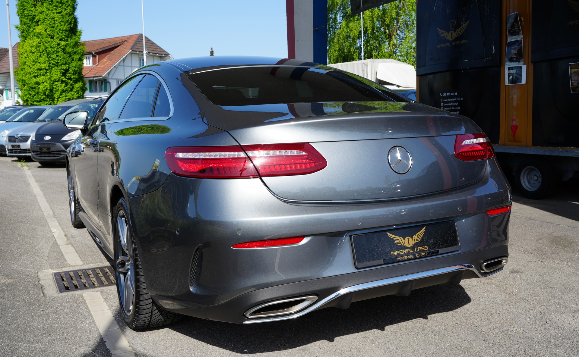 MERCEDES-BENZ E 200 Coupé AMG Line 4 Matic 9G-Tronic-image-2