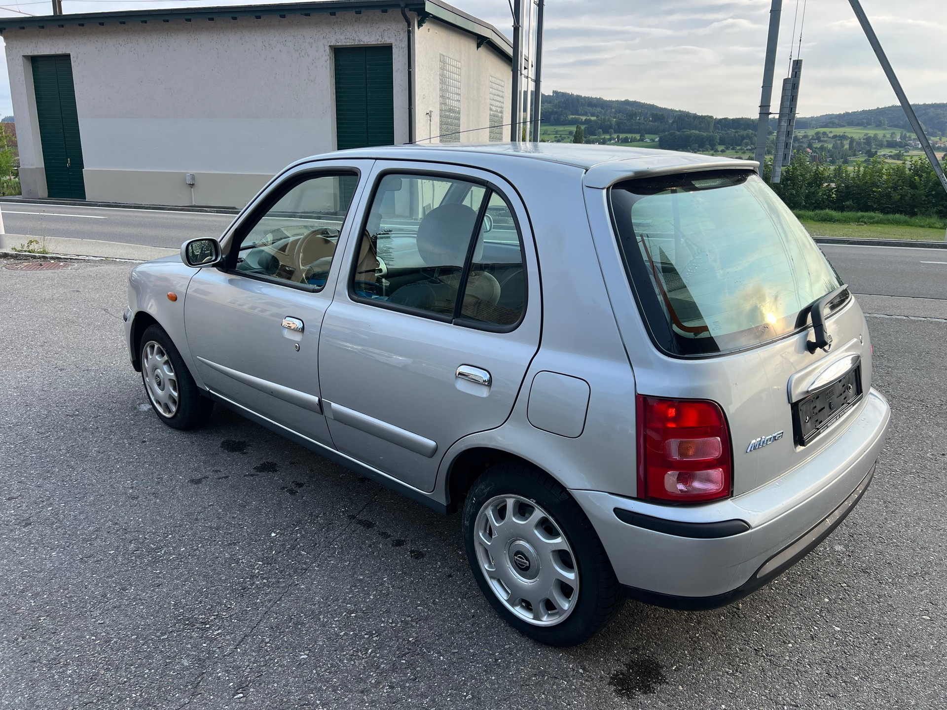 NISSAN Micra 1.4 Comfort-image-3