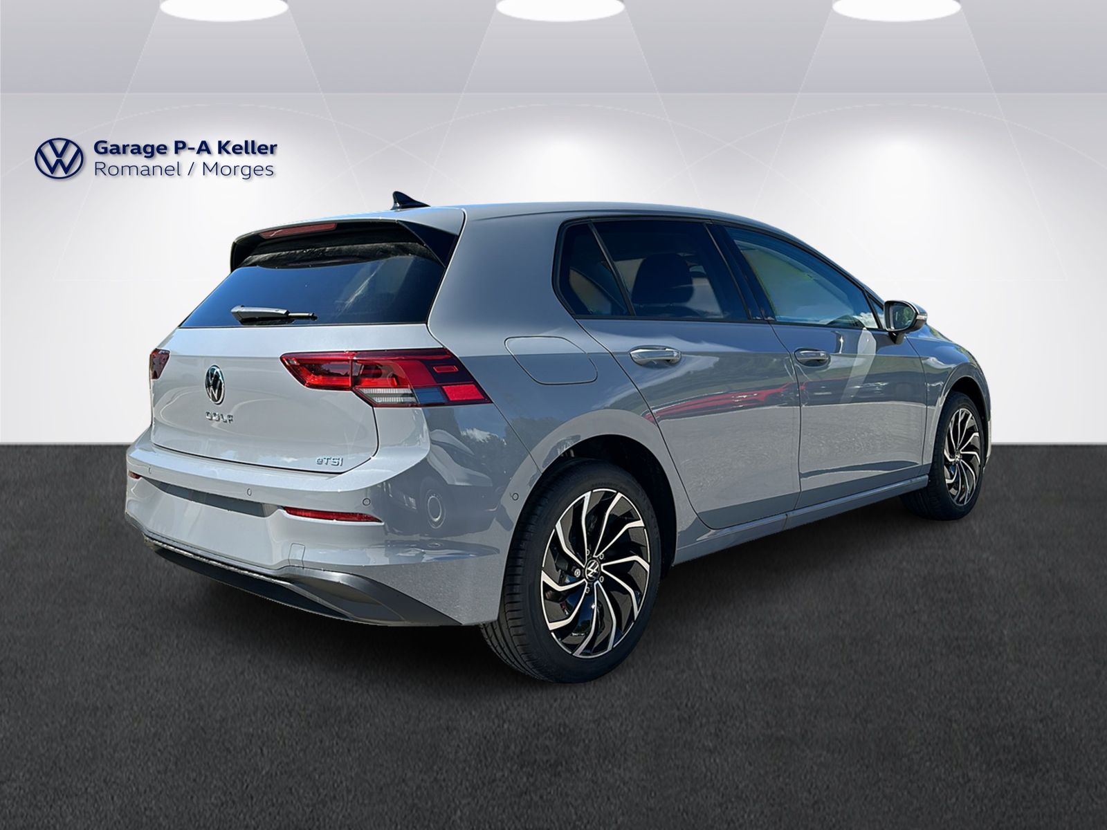 VW Golf 1.5 e TSI ACT Life DSG-showroom-element-3