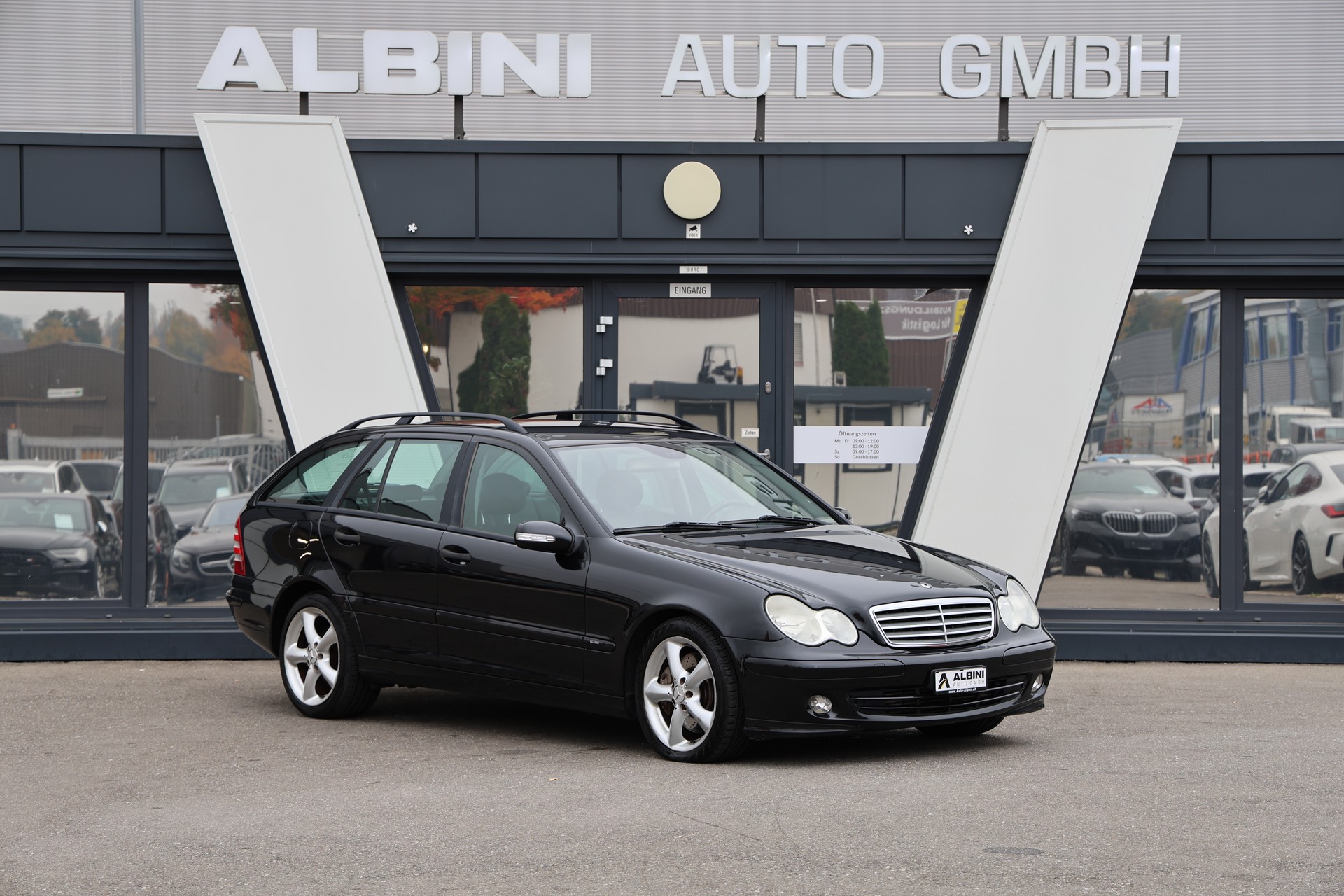 MERCEDES-BENZ C 180 Kompressor Classic*frisch ab MFK*-image-1