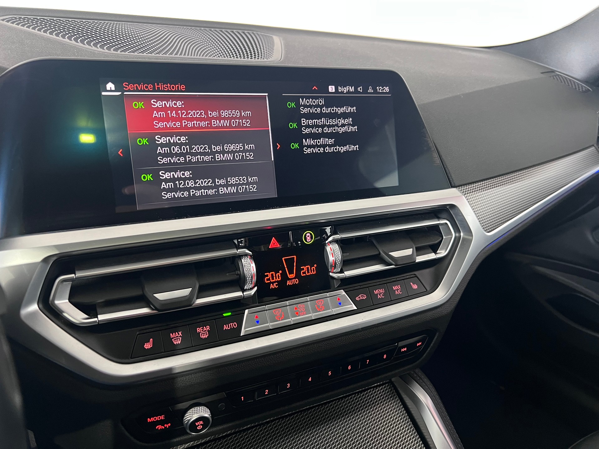 BMW M440i xDrive 48V Coupé Steptronic-image-27